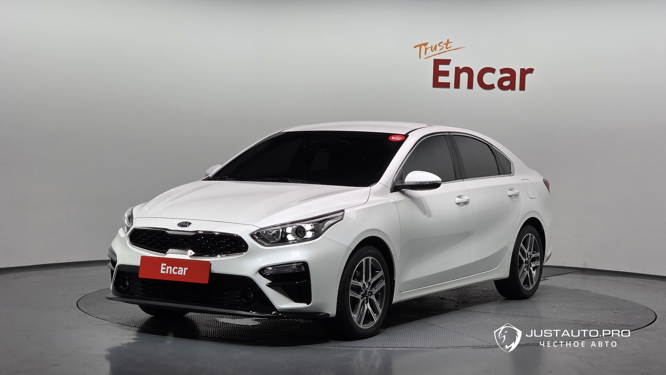 Автомобиль Kia K3