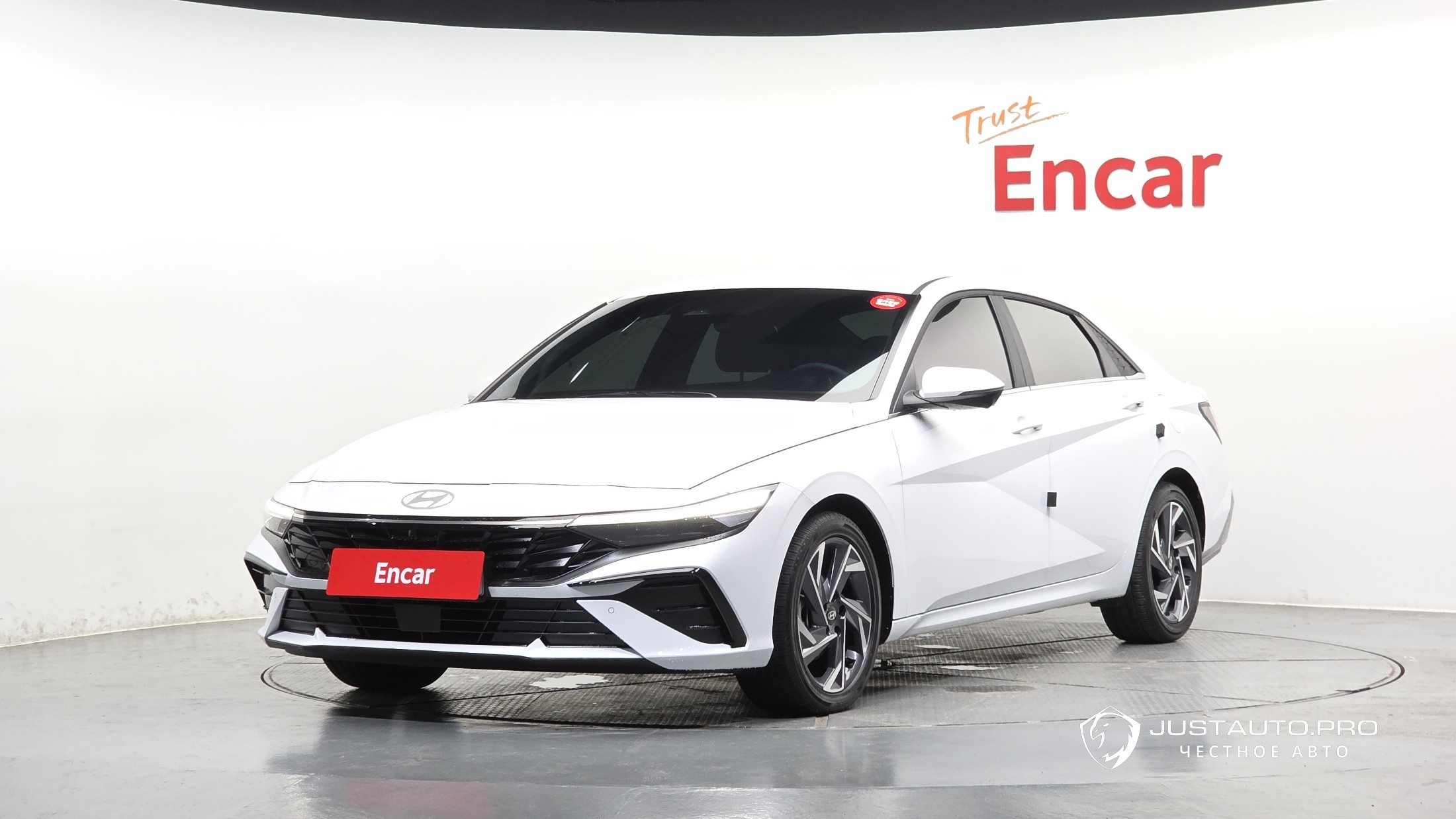 Автомобиль Hyundai AVANTE
