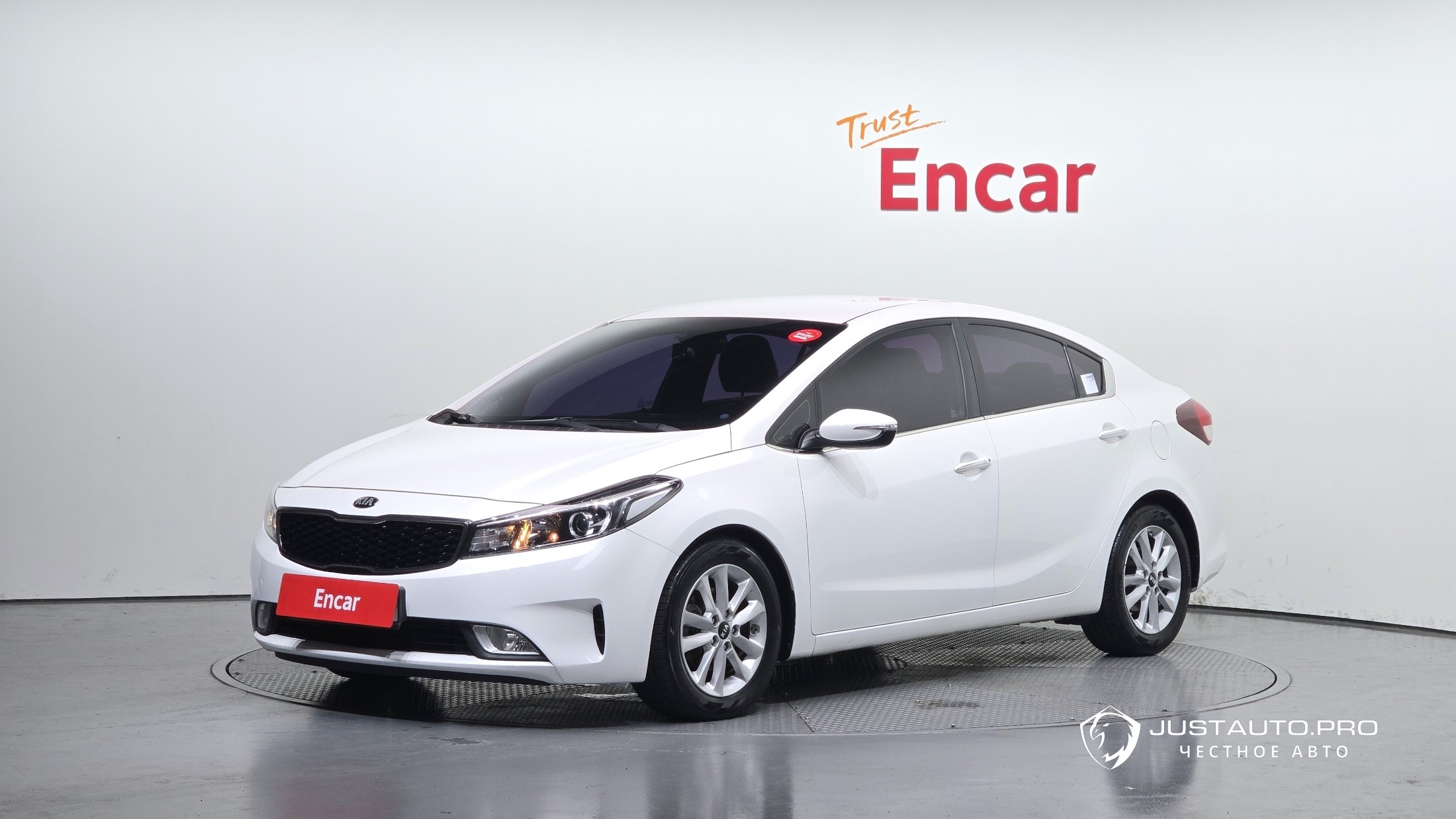 Автомобиль Kia K3