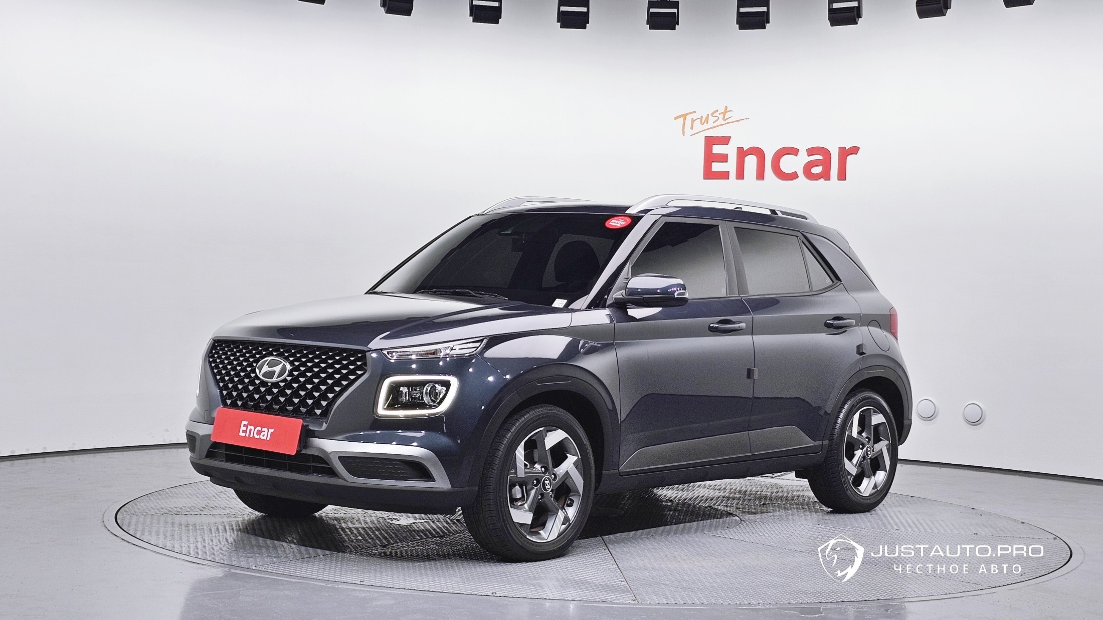 Автомобиль Hyundai Venue