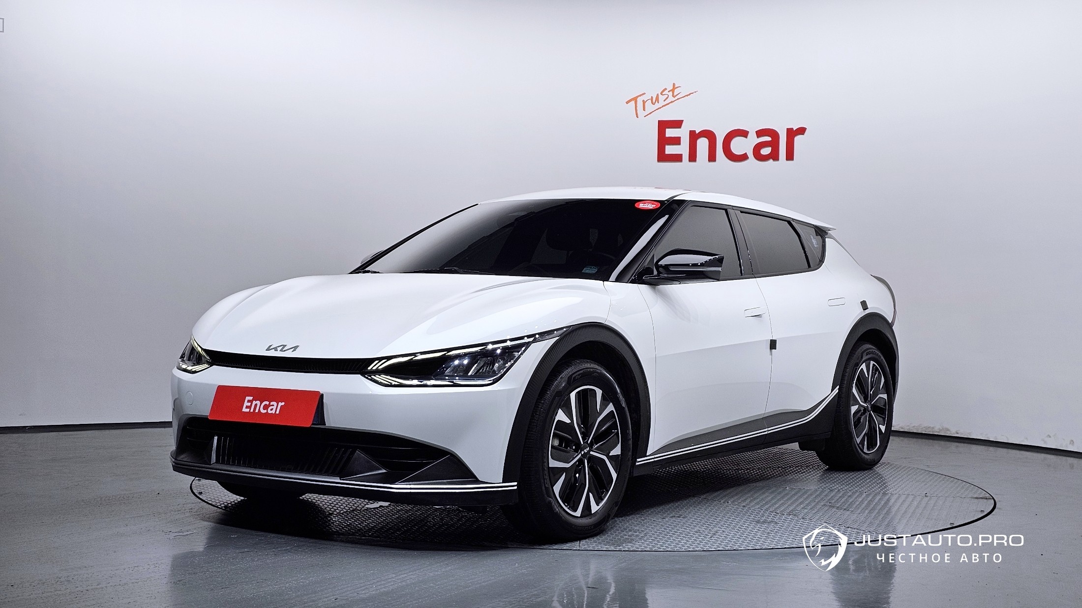 Автомобиль Kia EV6