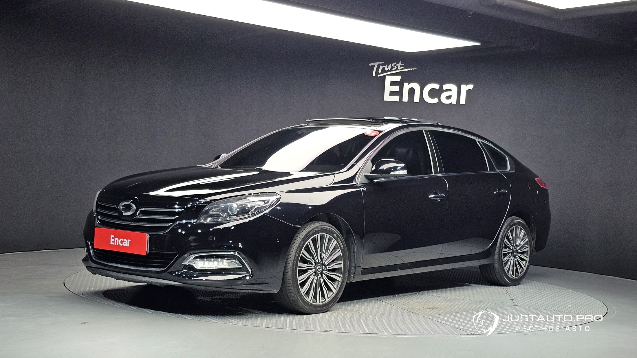 Автомобиль Renault-KoreaSamsung SM7