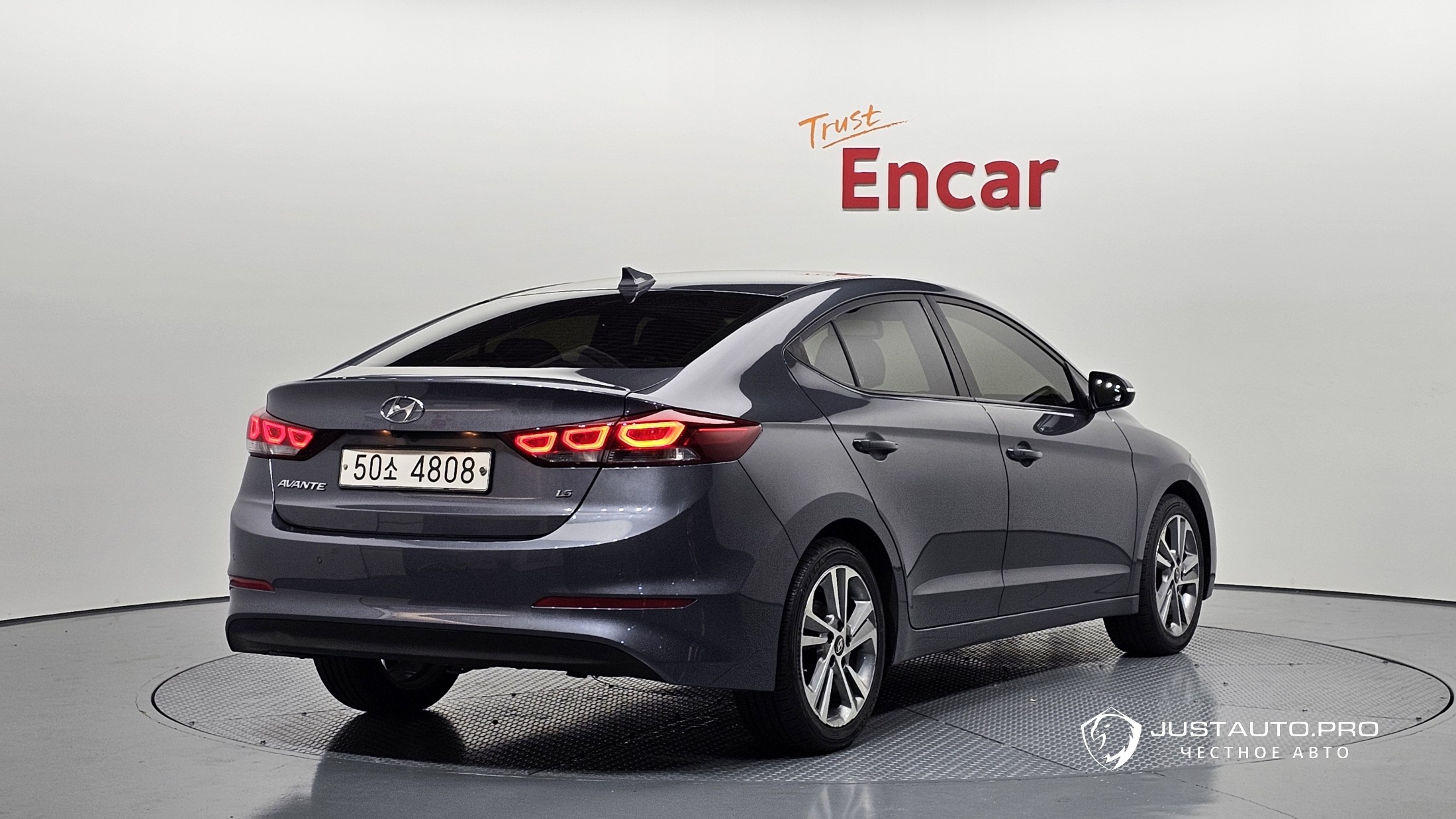 Автомобиль Hyundai AVANTE
