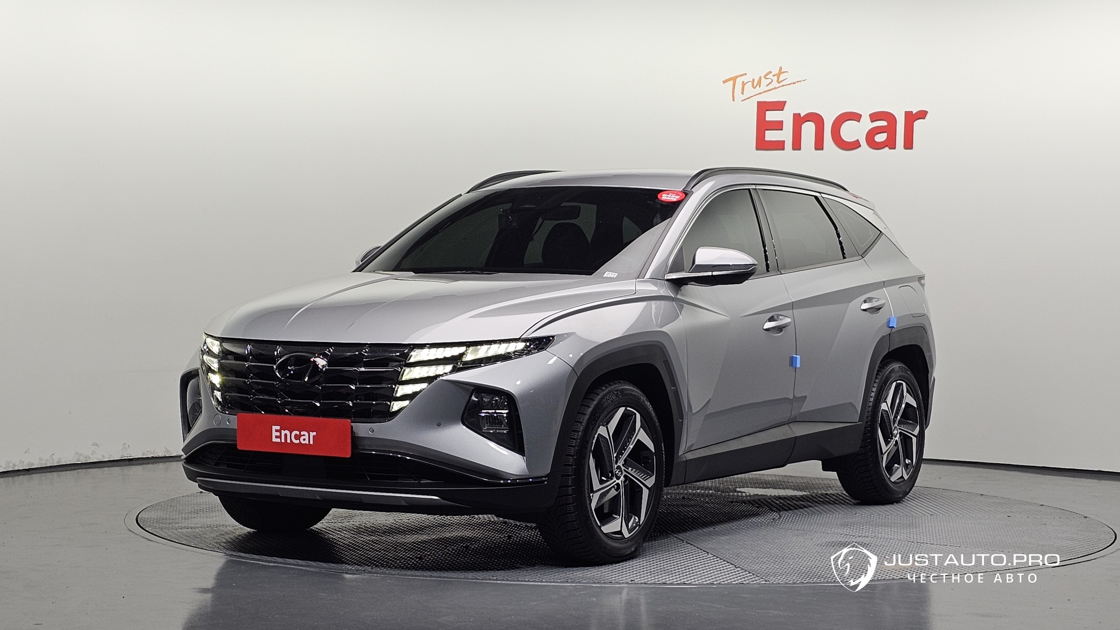Автомобиль Hyundai Tucson
