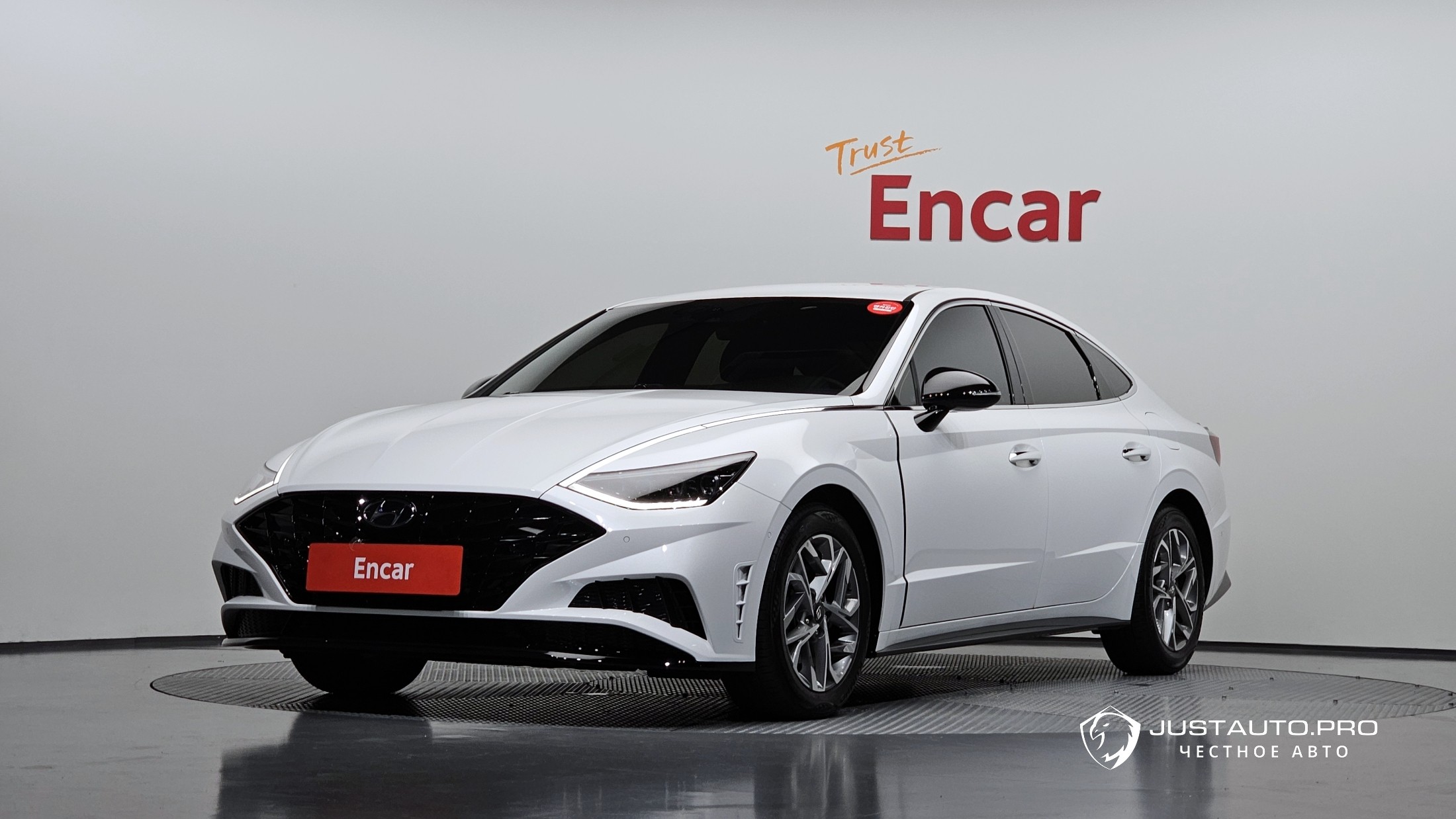 Автомобиль Hyundai Sonata