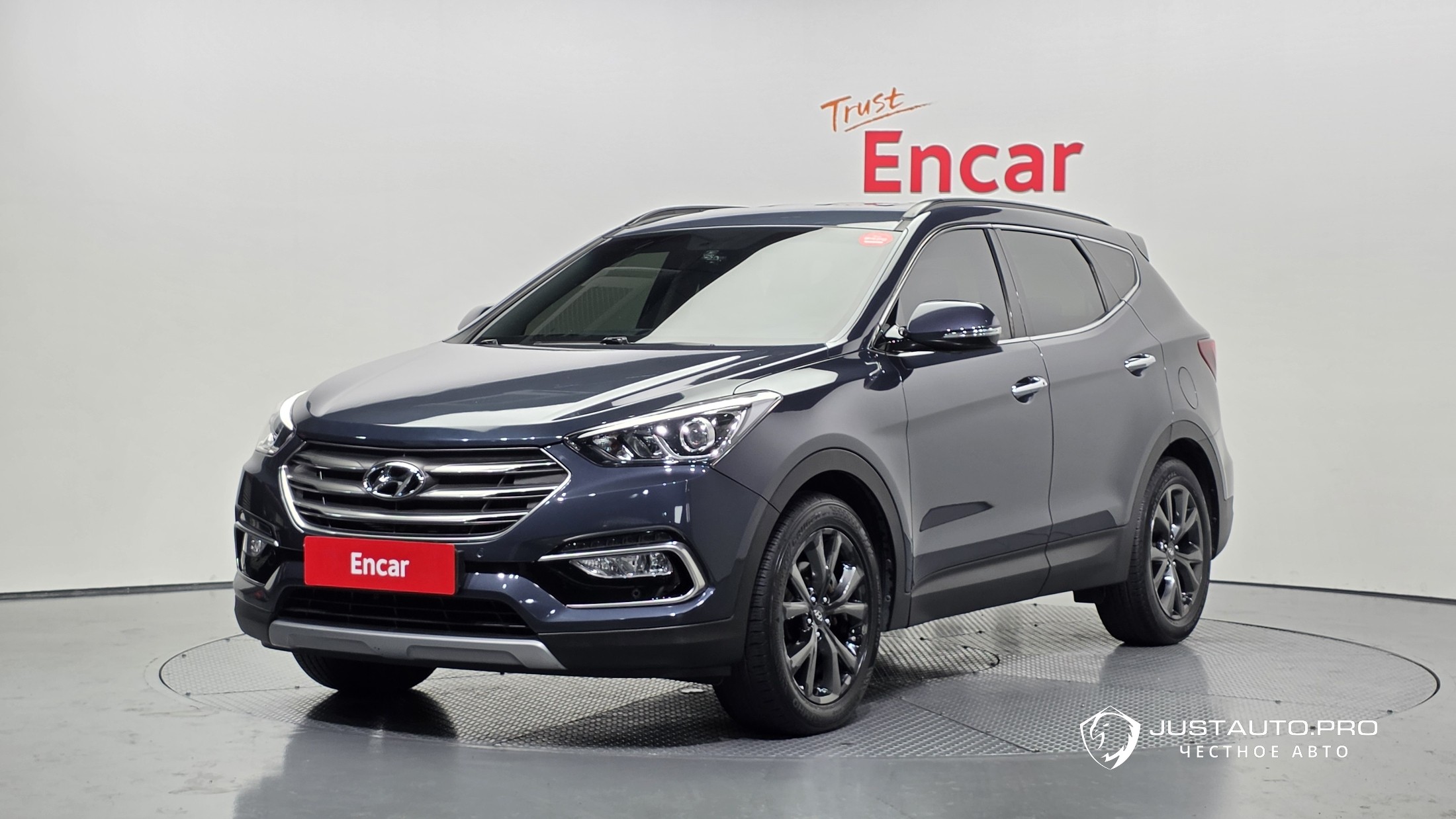 Автомобиль Hyundai Santafe