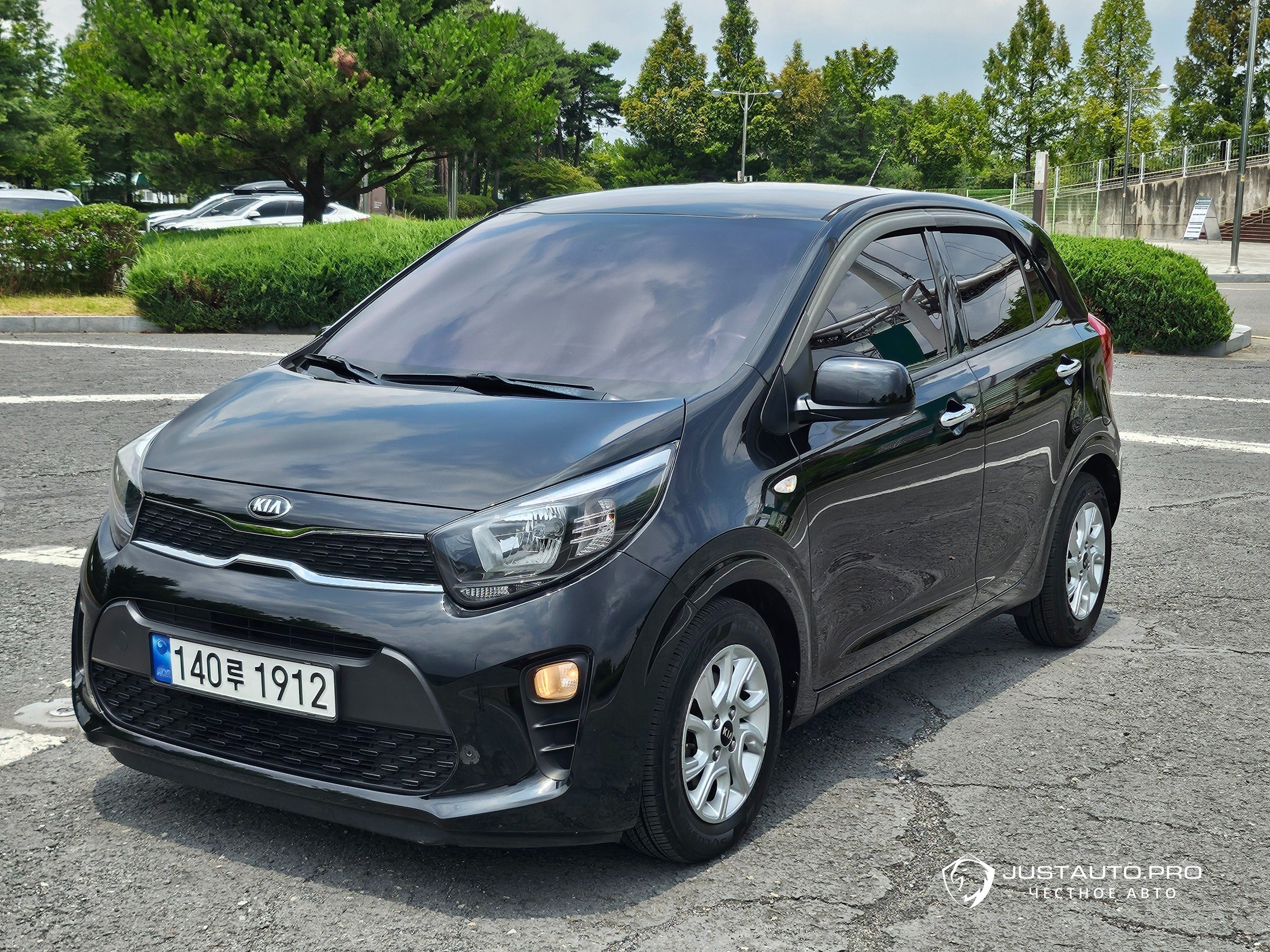 Автомобиль Kia morning