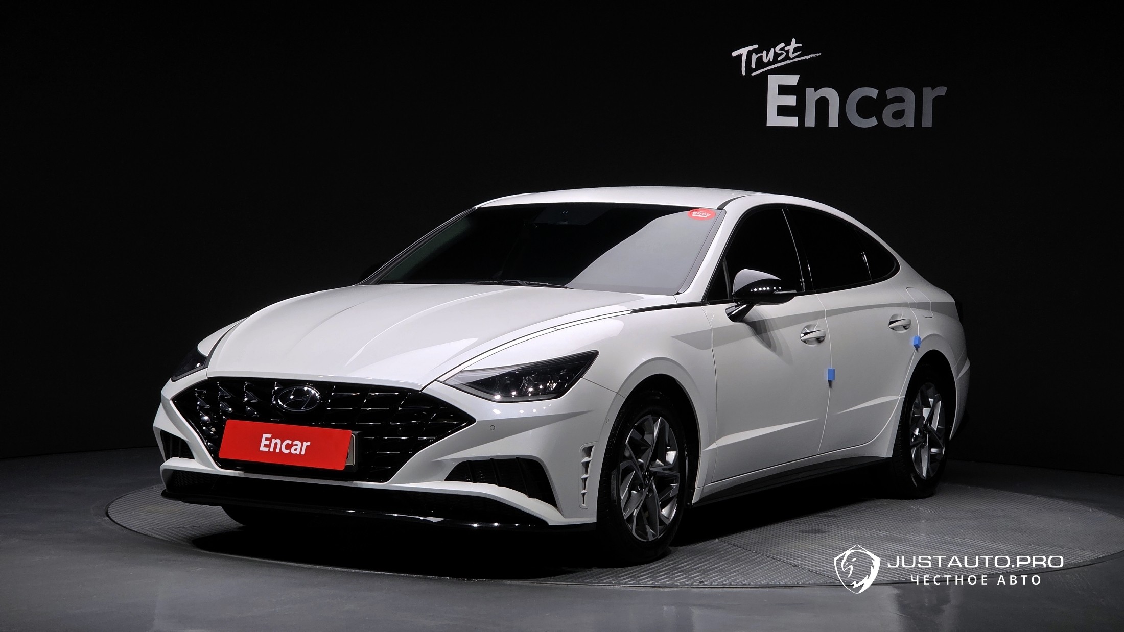 Автомобиль Hyundai Sonata
