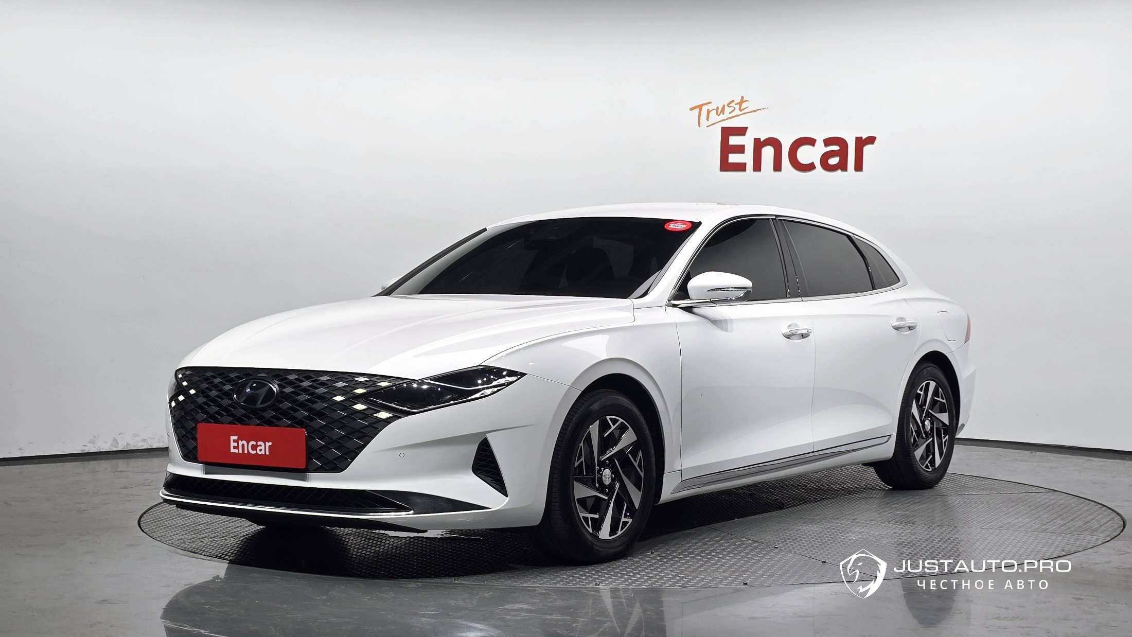 Автомобиль Hyundai Grandeur