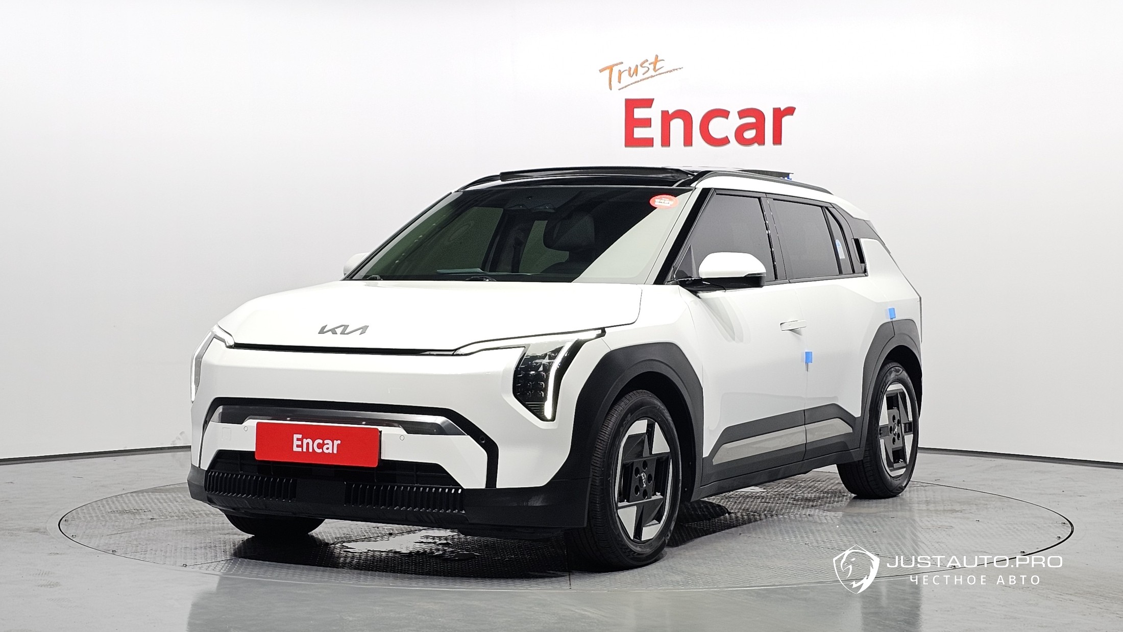 Автомобиль Kia EV3