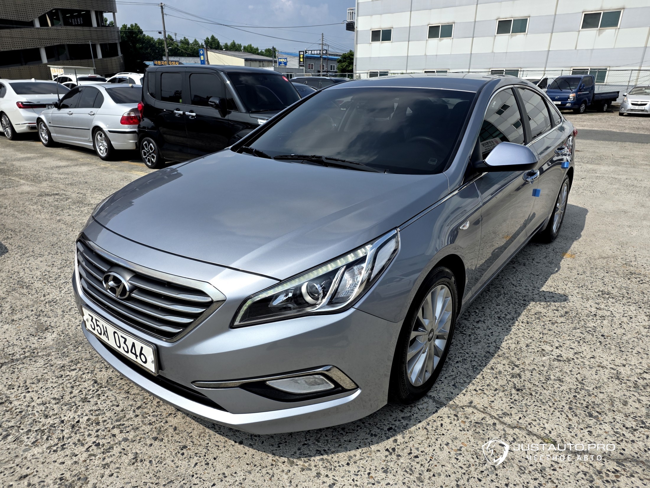 Автомобиль Hyundai Sonata