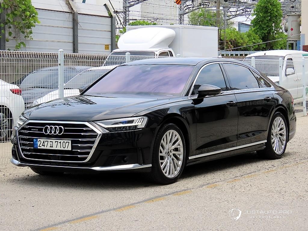 Автомобиль Audi A8