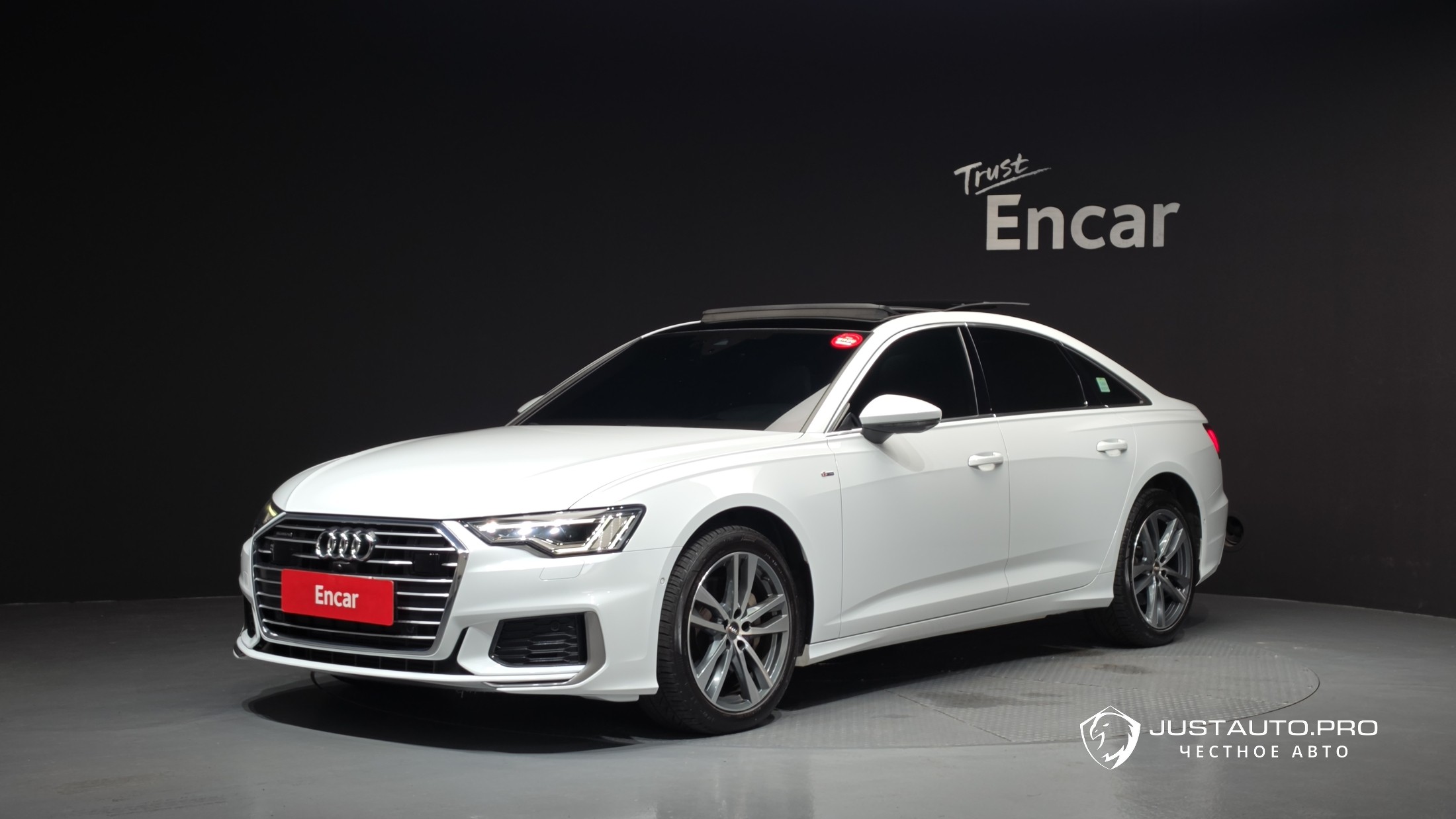 Автомобиль Audi A6
