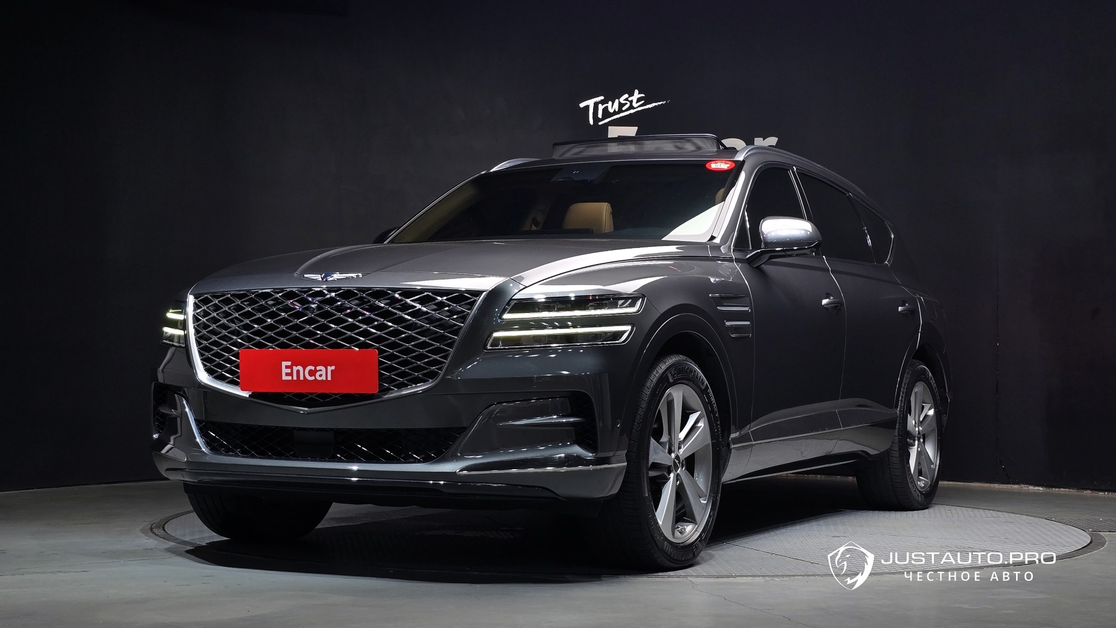 Автомобиль Genesis GV80