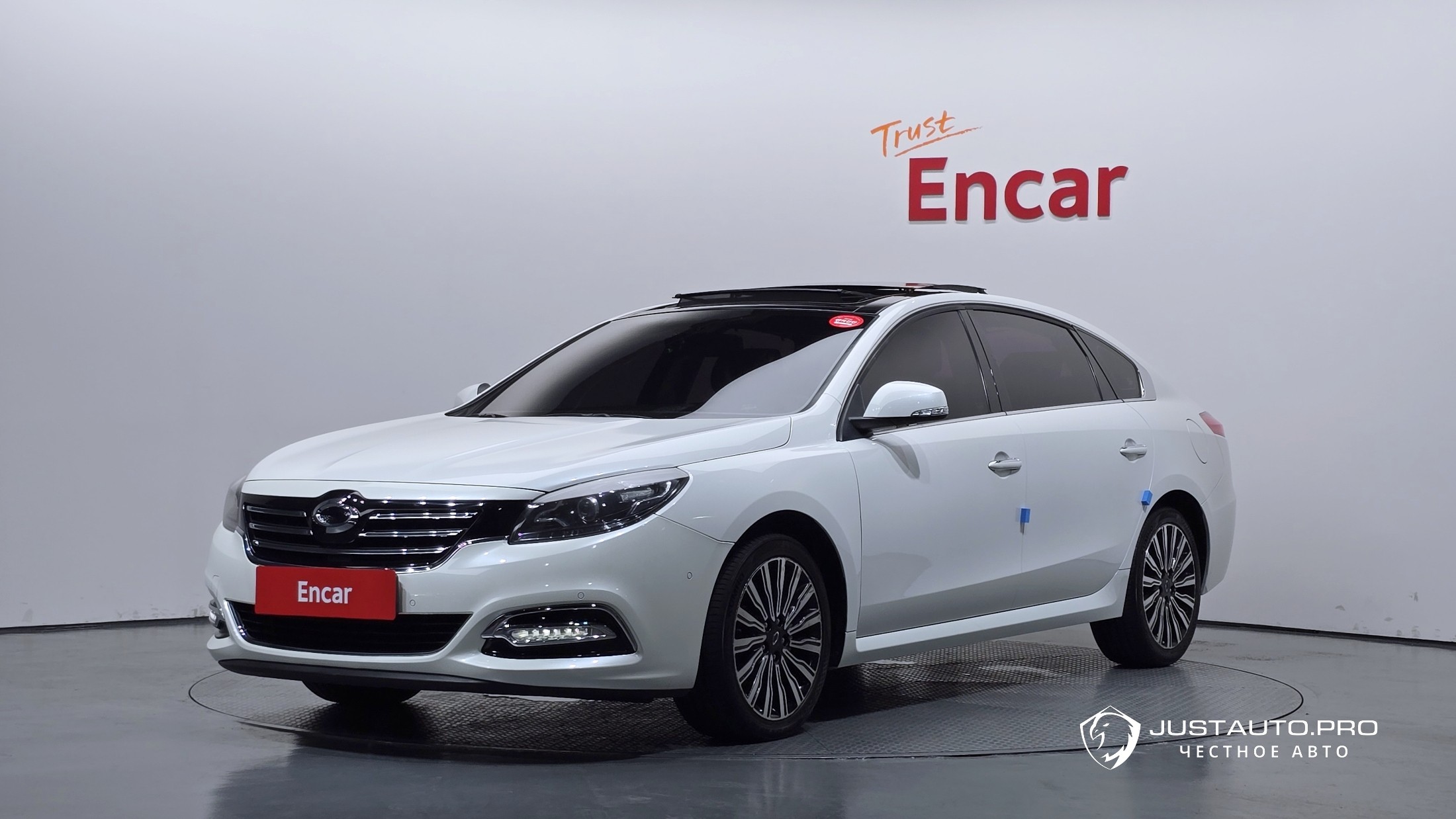 Автомобиль Renault-KoreaSamsung SM7