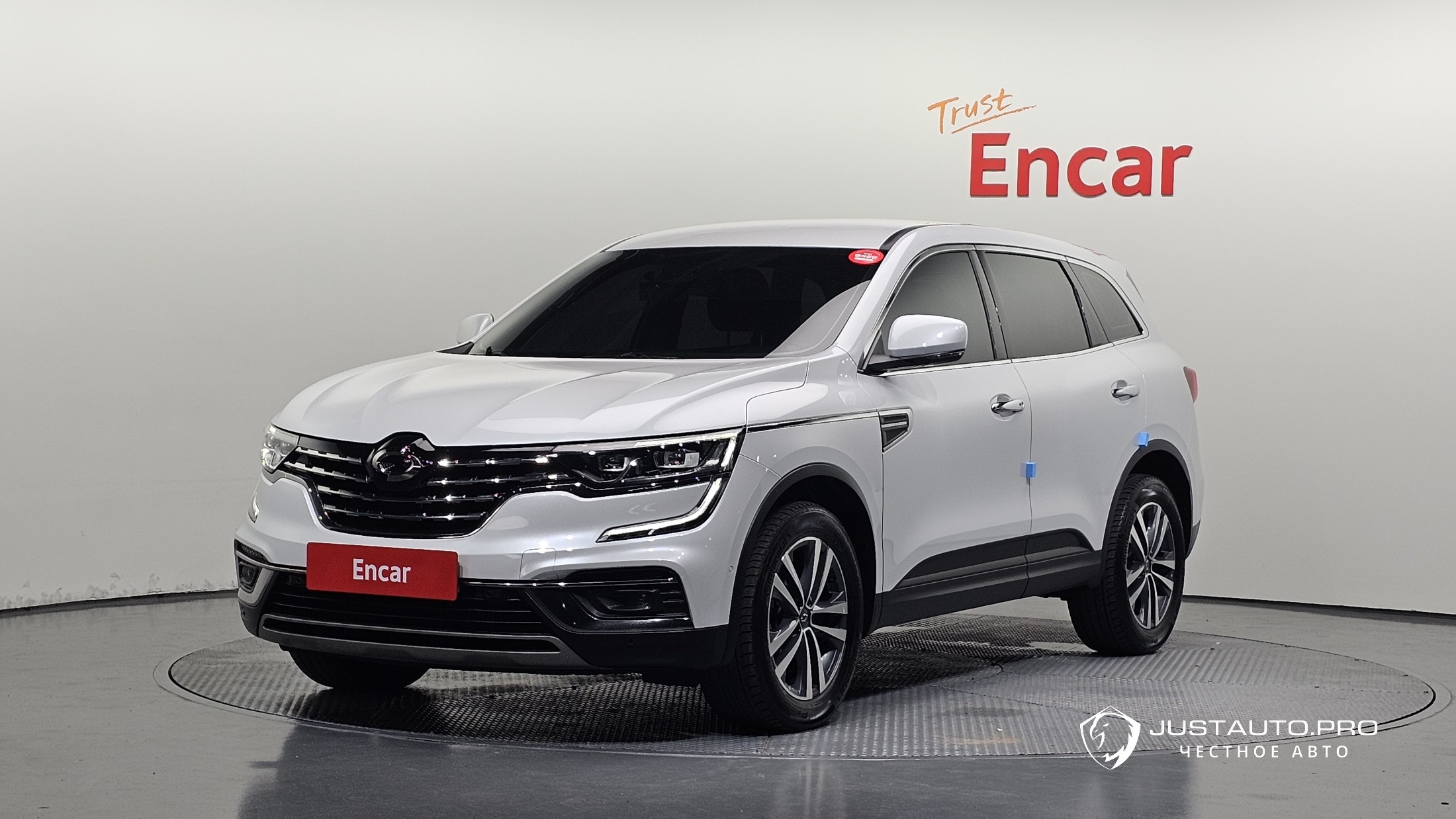Автомобиль Renault-KoreaSamsung QM6
