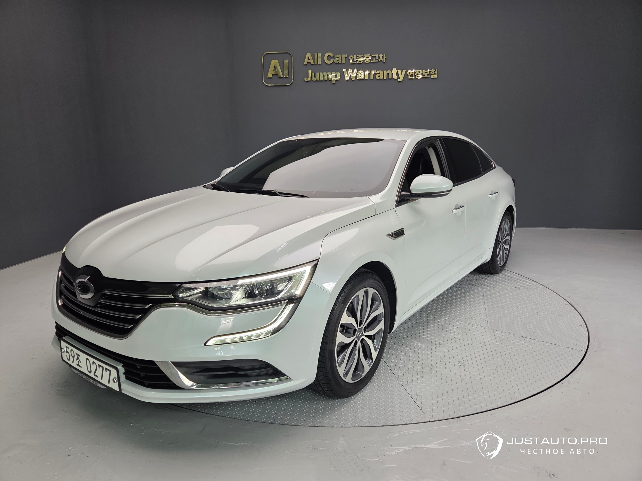 Автомобиль Renault-KoreaSamsung SM6