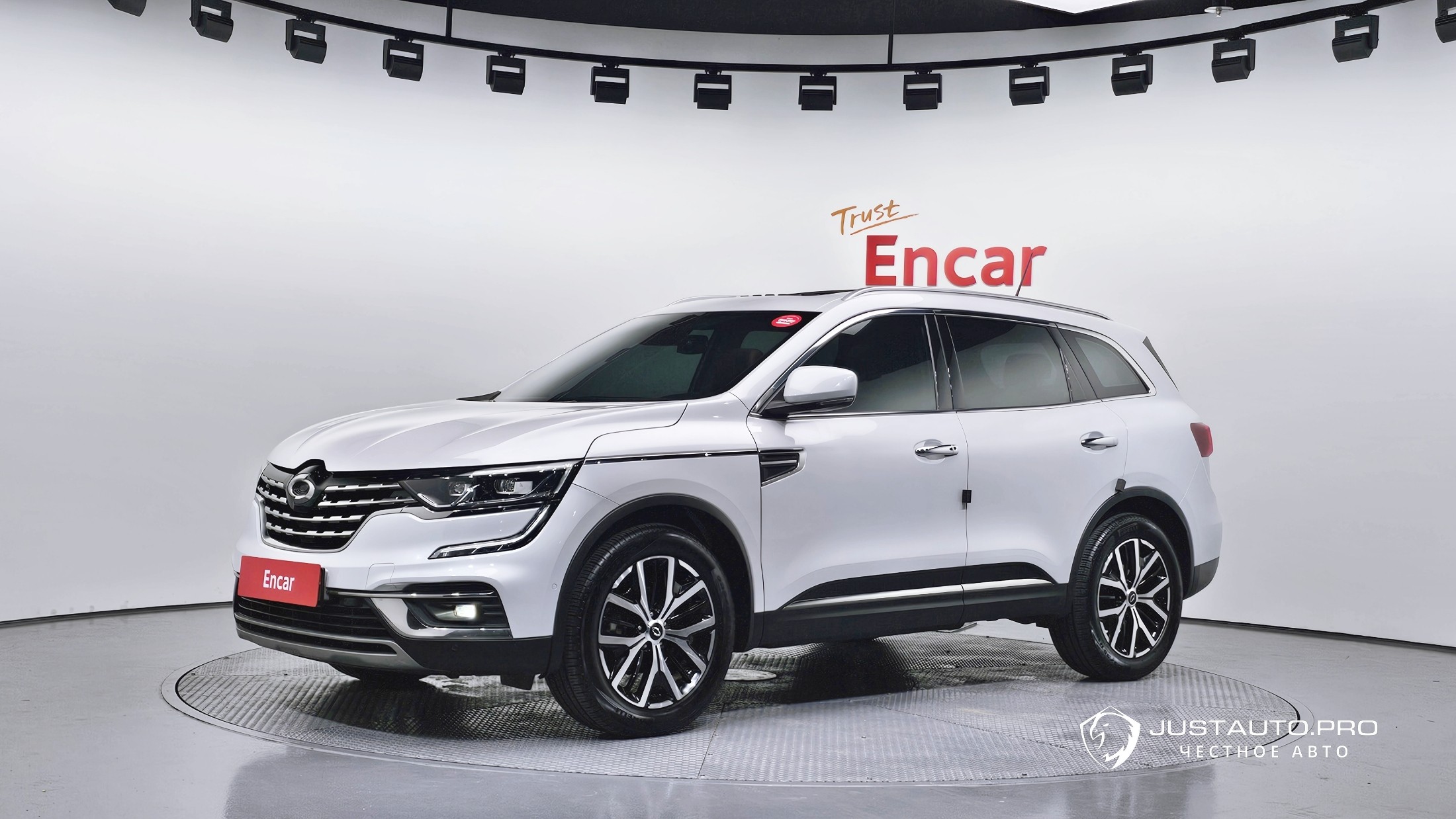 Автомобиль Renault-KoreaSamsung QM6