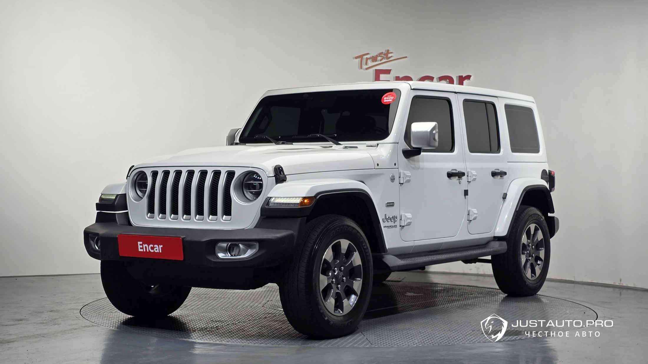 Автомобиль Jeep Wrangler