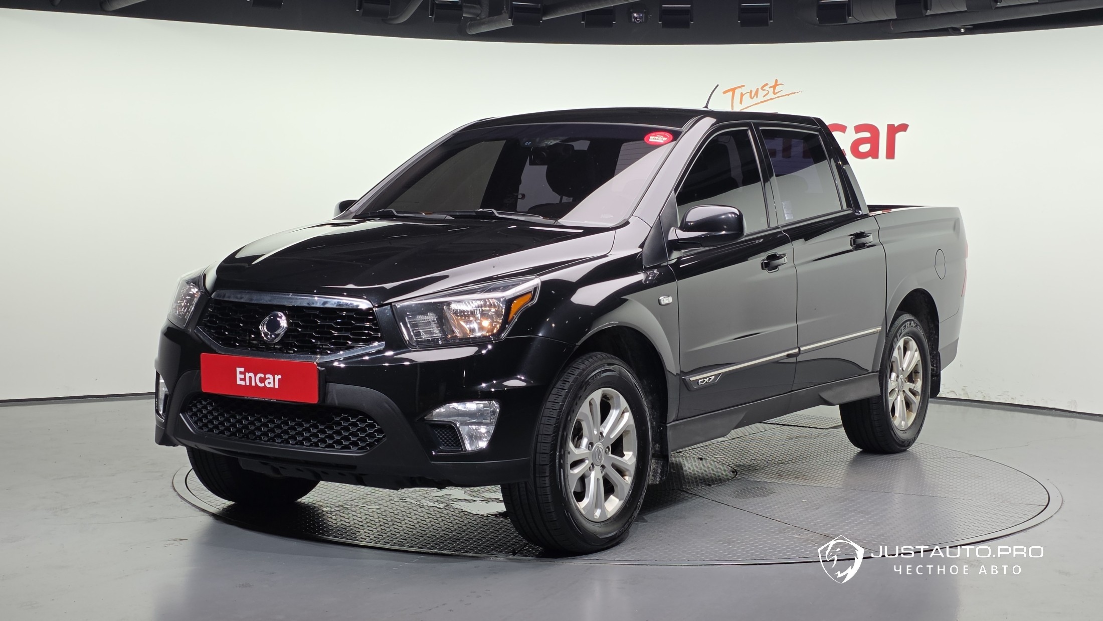 Автомобиль KG_Mobility_Ssangyong KORANDO