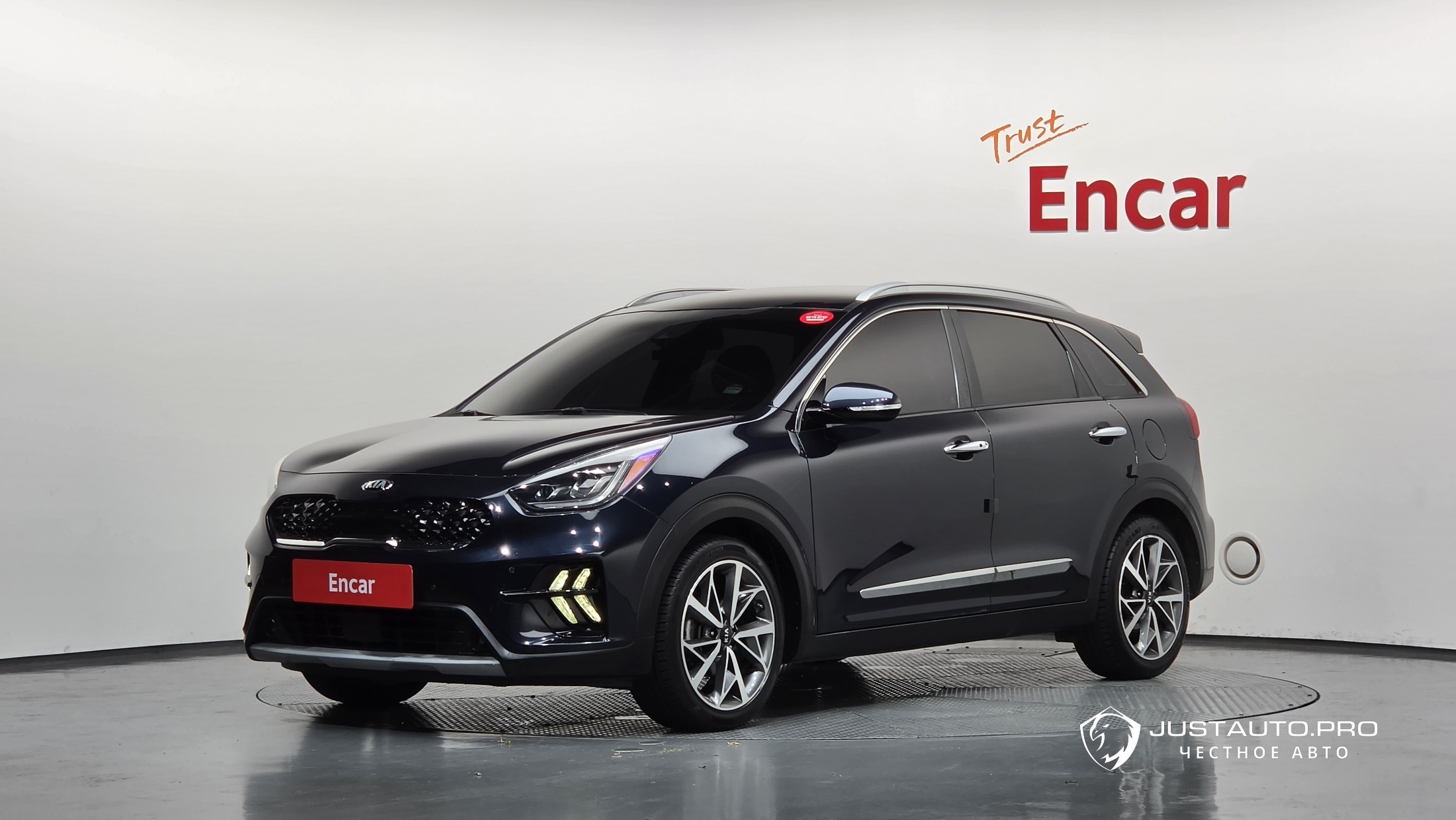 Автомобиль Kia Niro