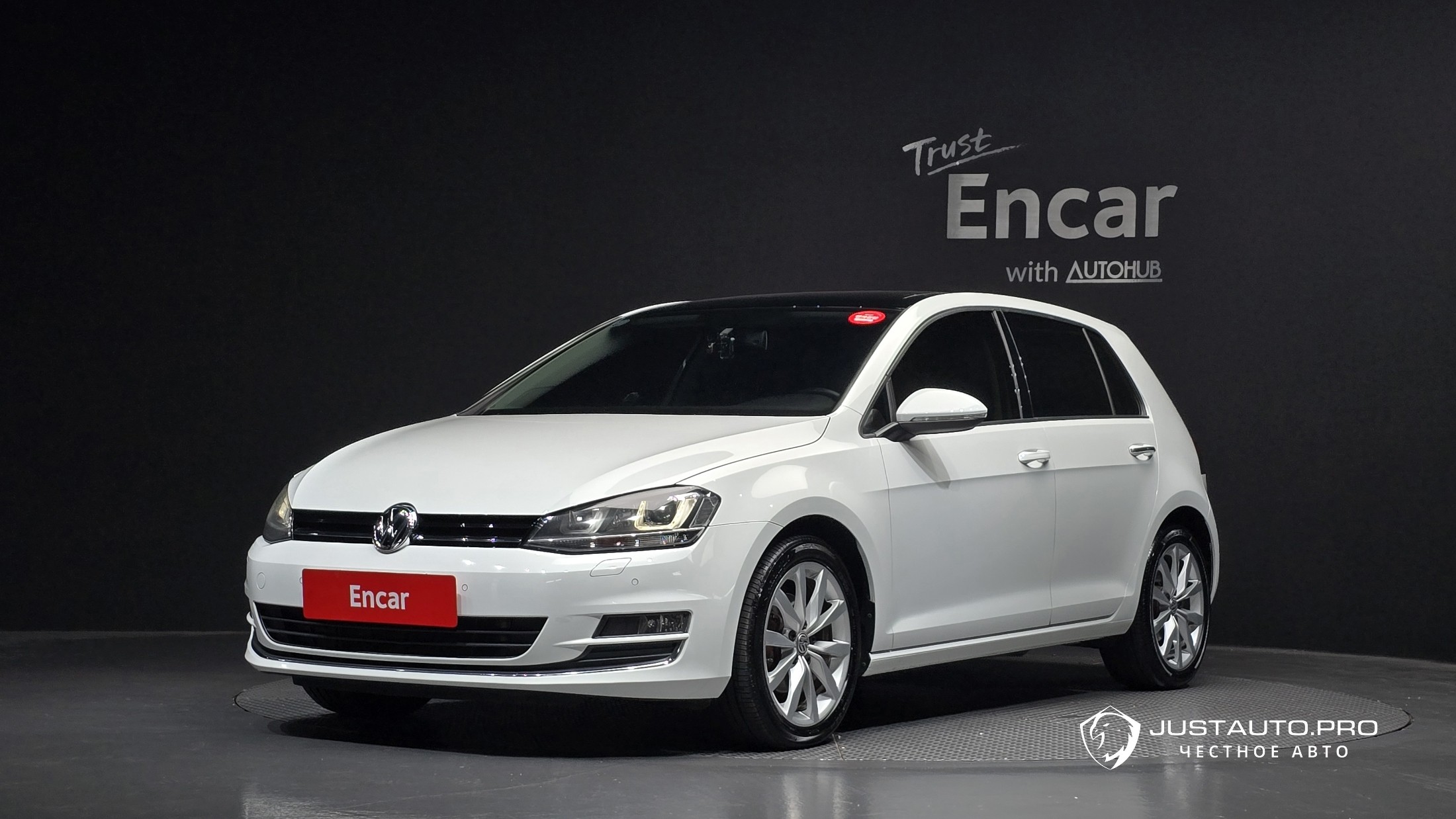 Автомобиль Volkswagen Golf