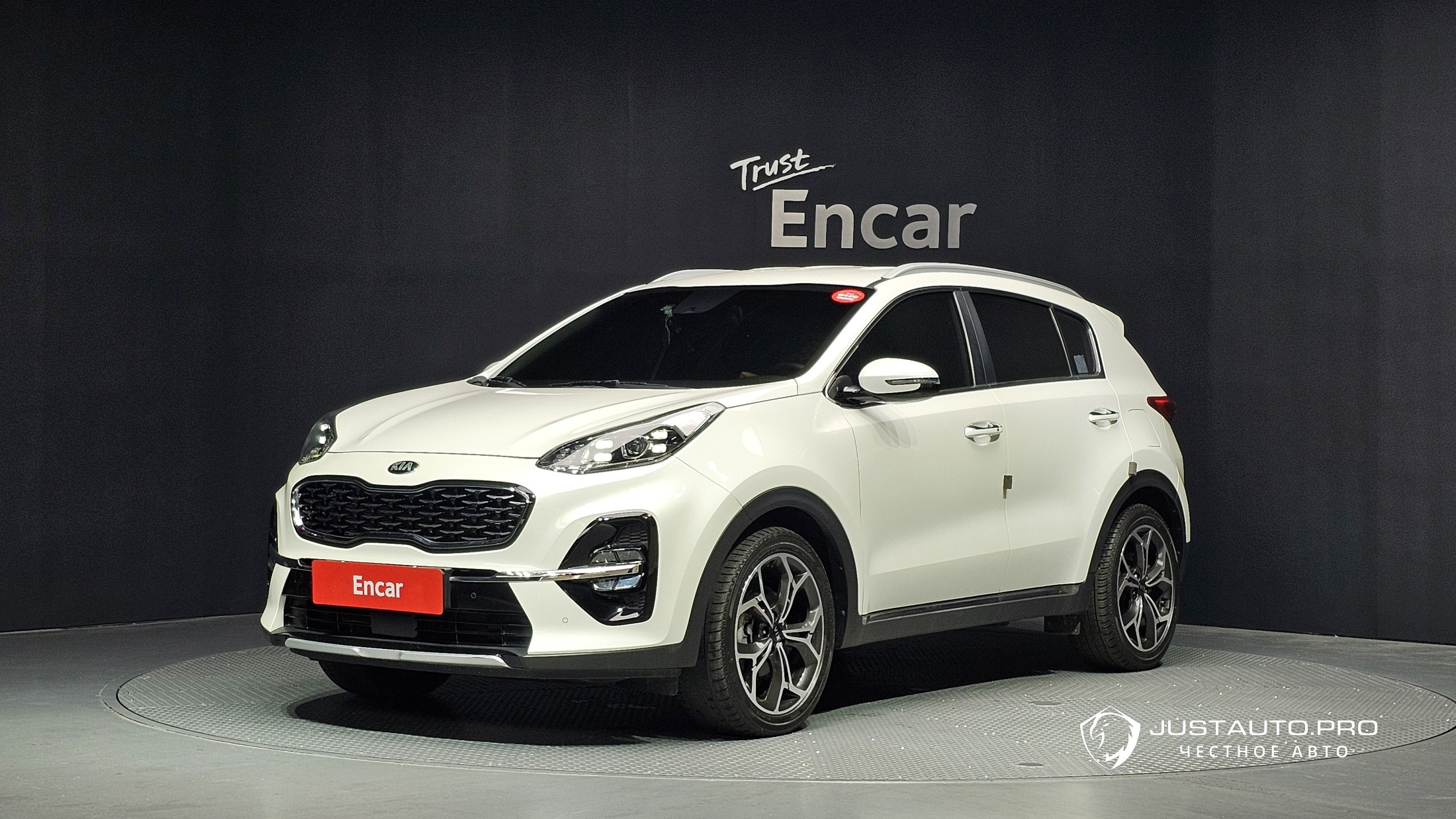 Автомобиль Kia Sportage