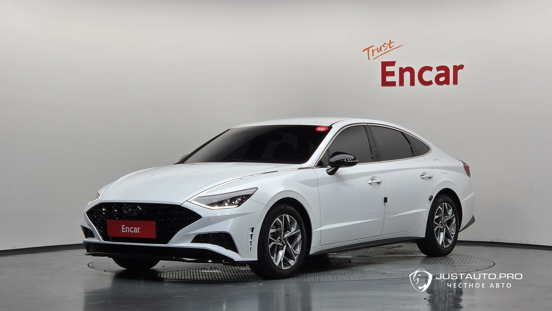 Автомобиль Hyundai Sonata
