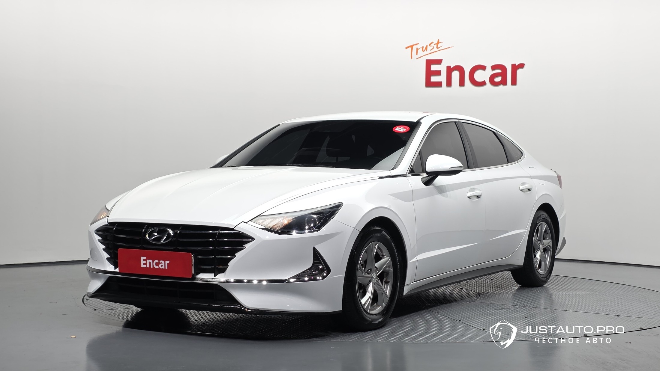 Автомобиль Hyundai Sonata