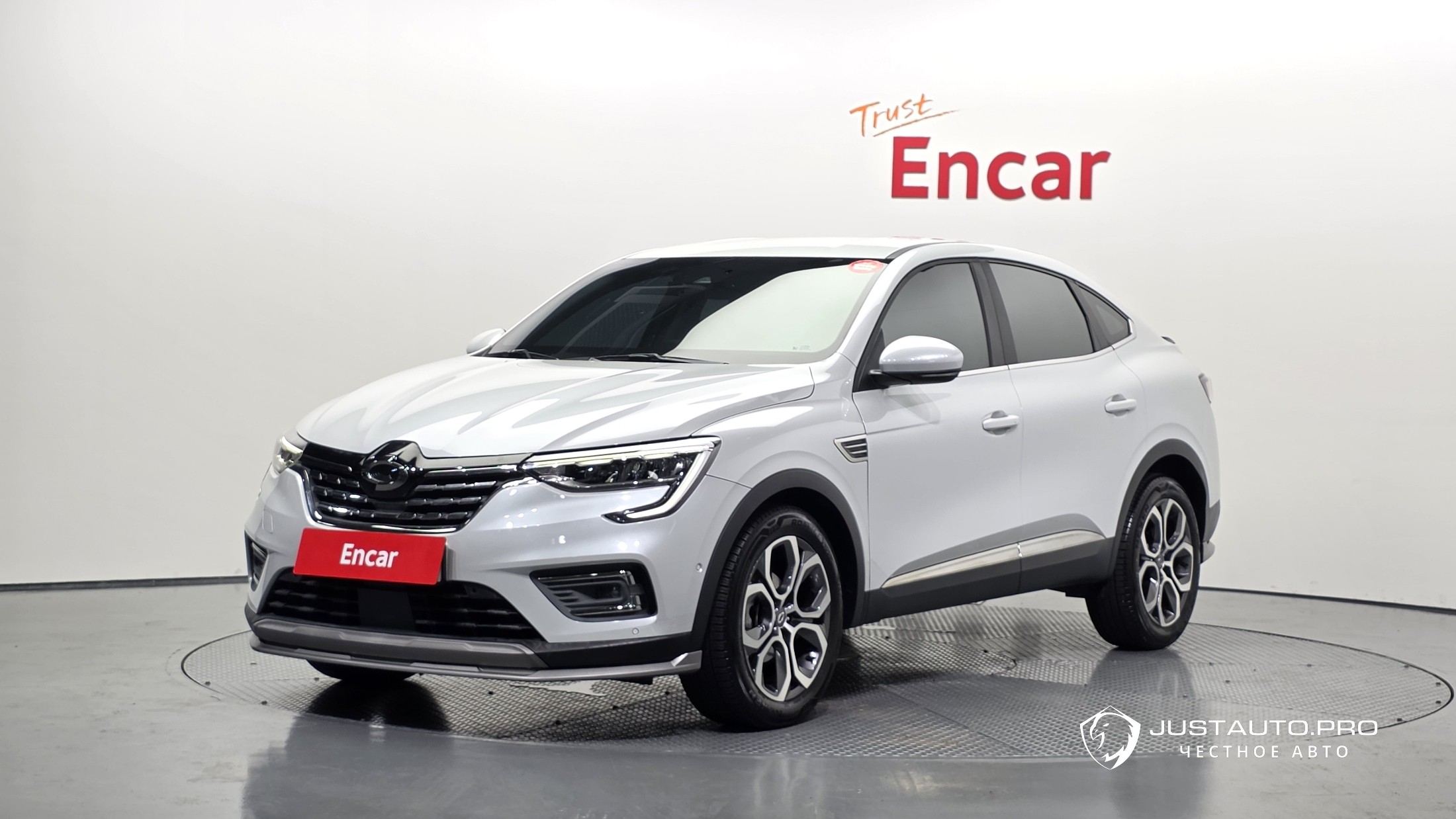Автомобиль Renault-KoreaSamsung XM3