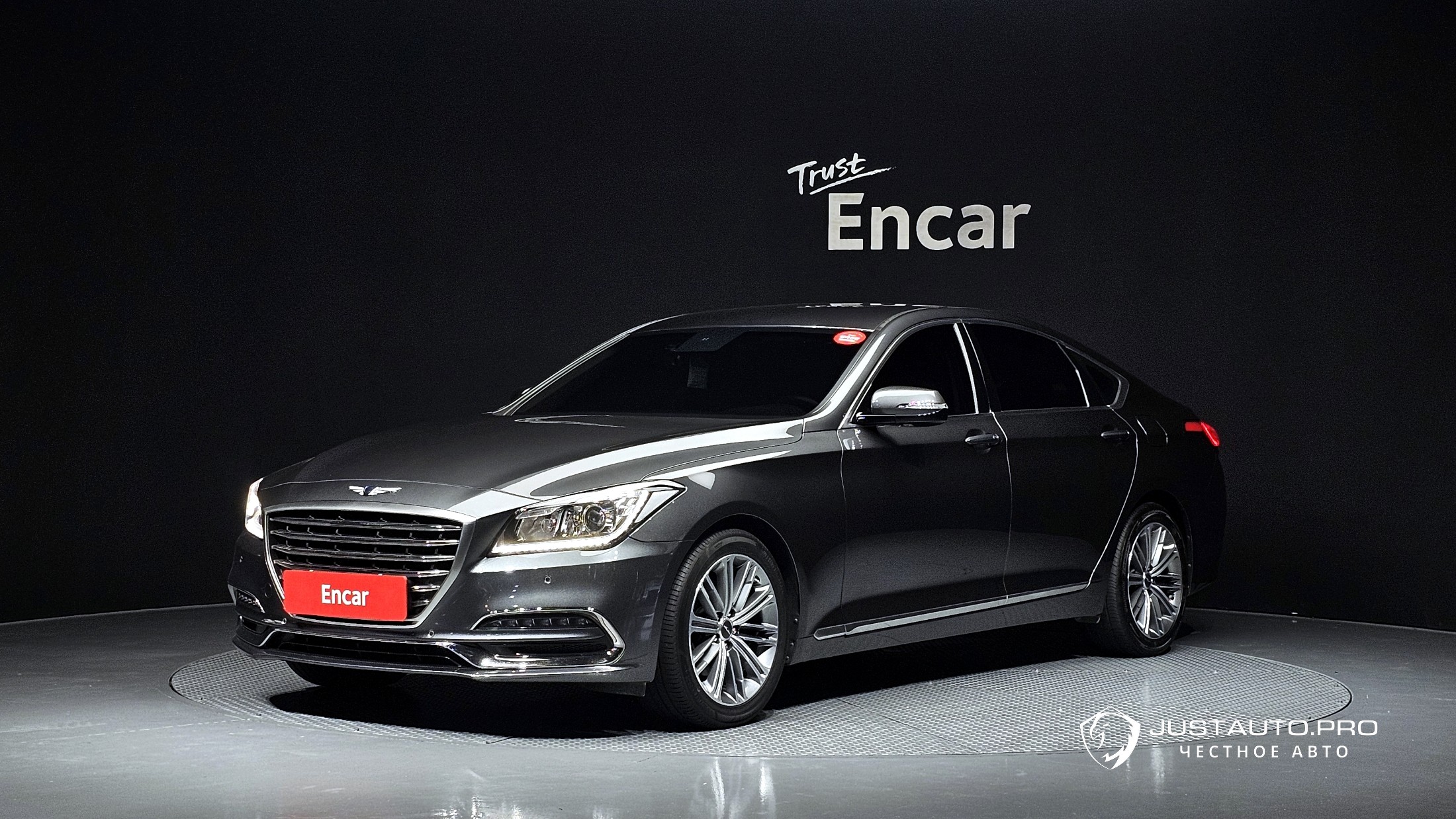 Автомобиль Genesis G80