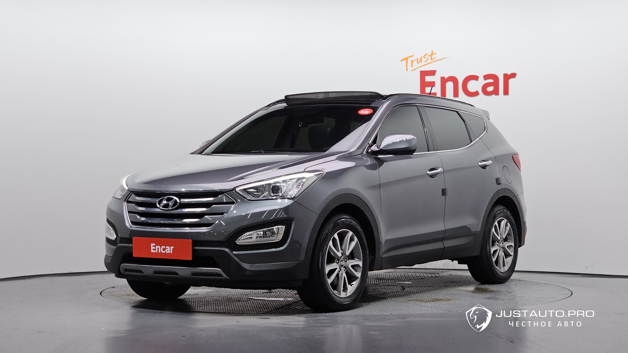 Автомобиль Hyundai Santafe