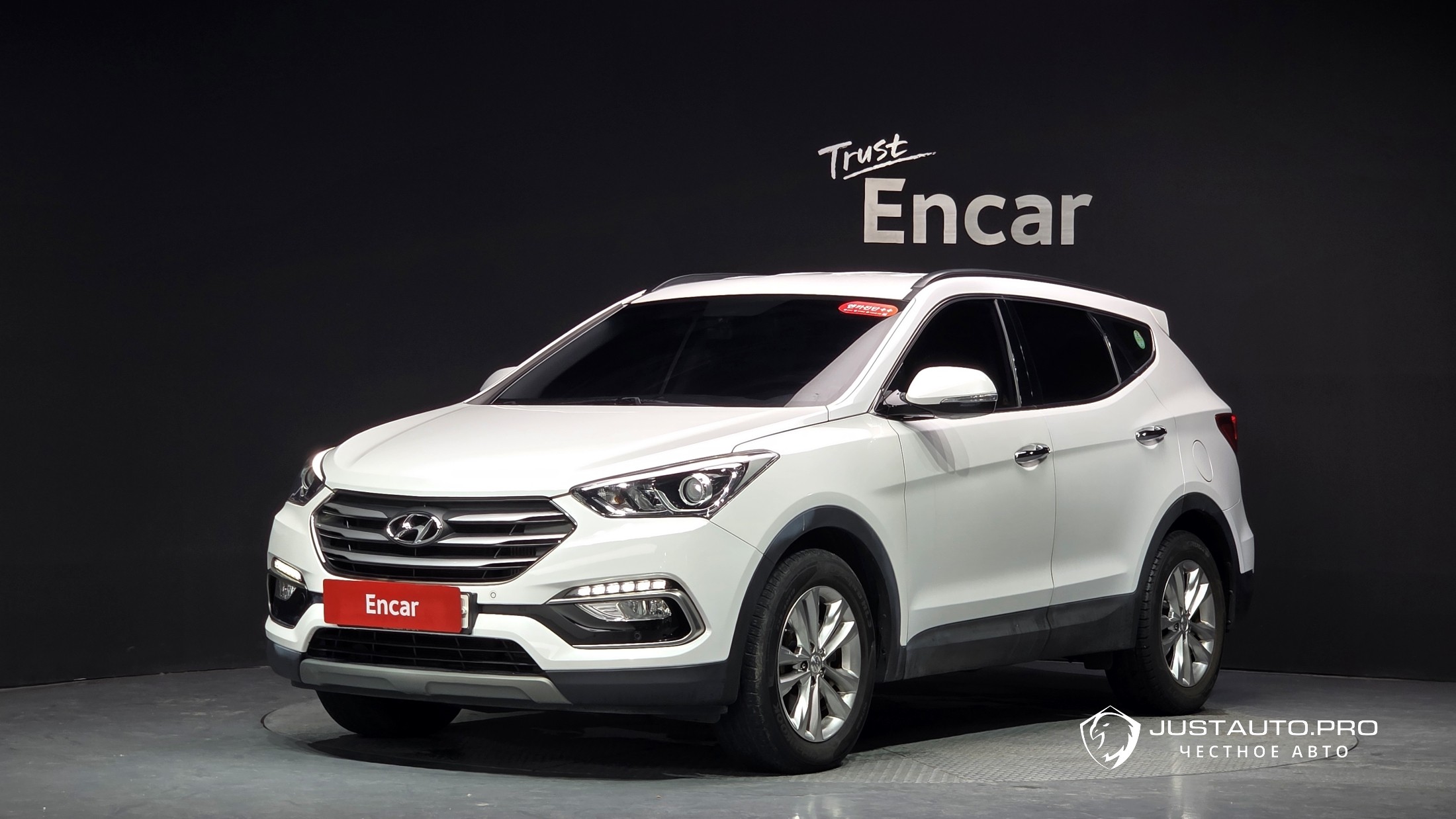 Автомобиль Hyundai Santafe