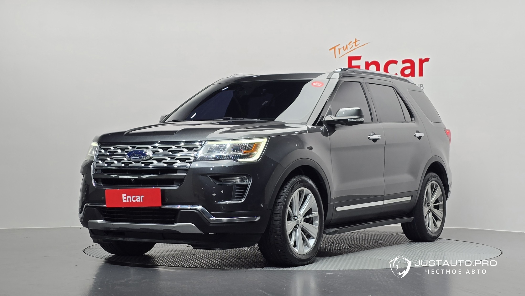 Автомобиль Ford Explorer