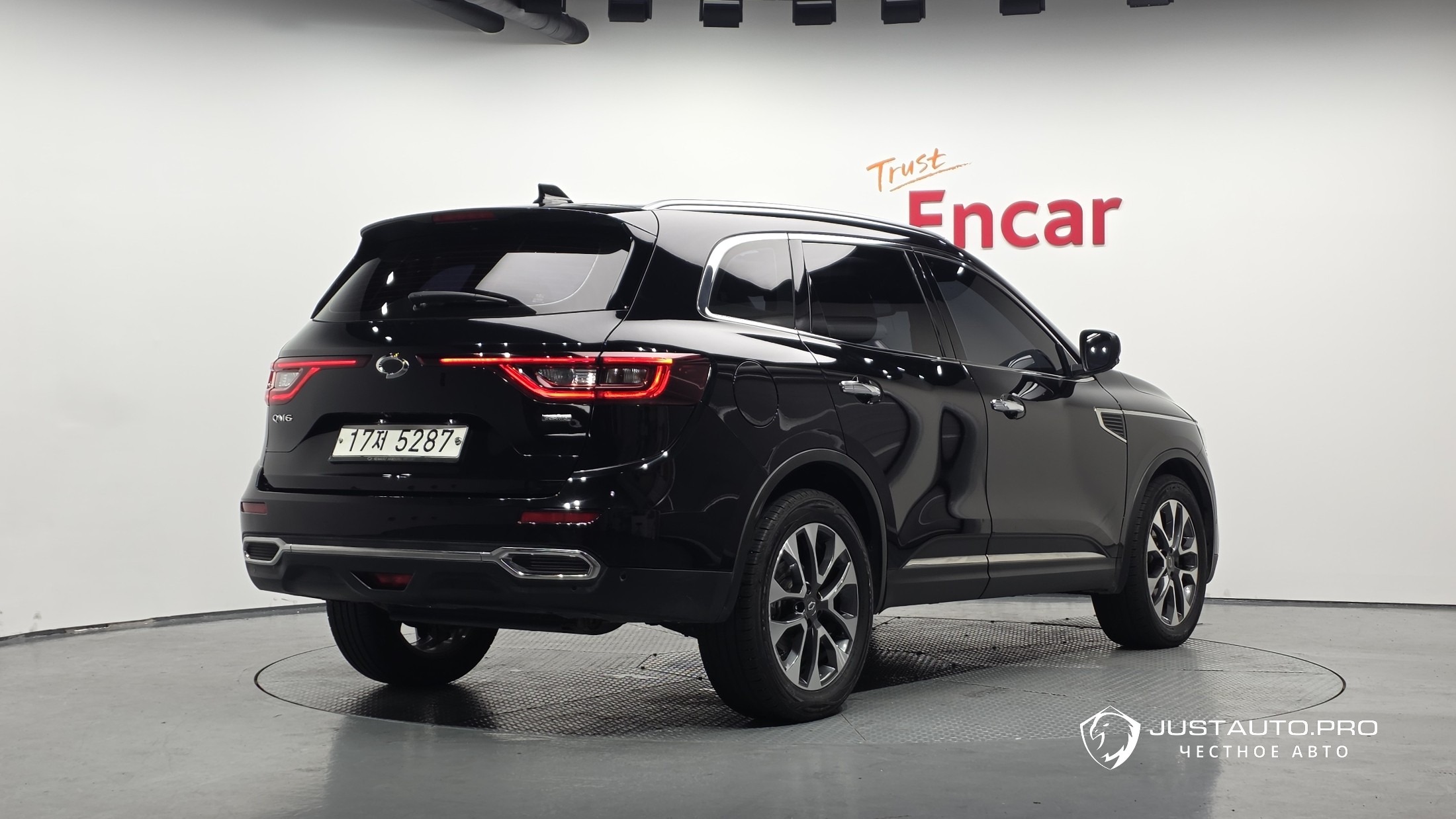 Автомобиль Renault-KoreaSamsung QM6