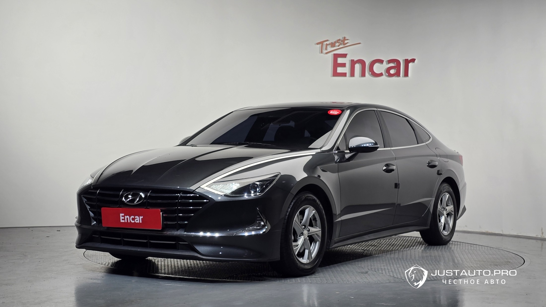 Автомобиль Hyundai Sonata