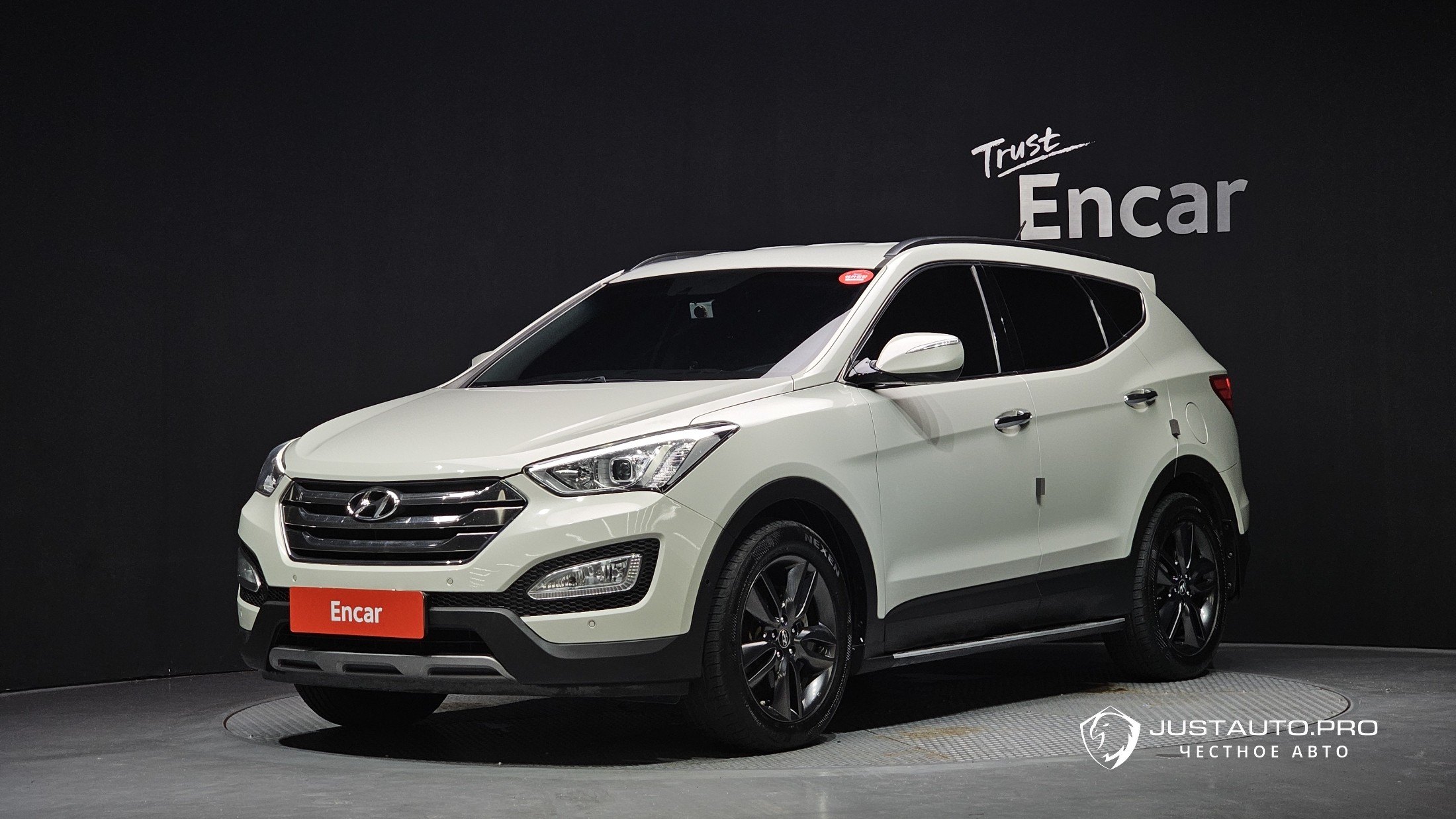 Автомобиль Hyundai Santafe