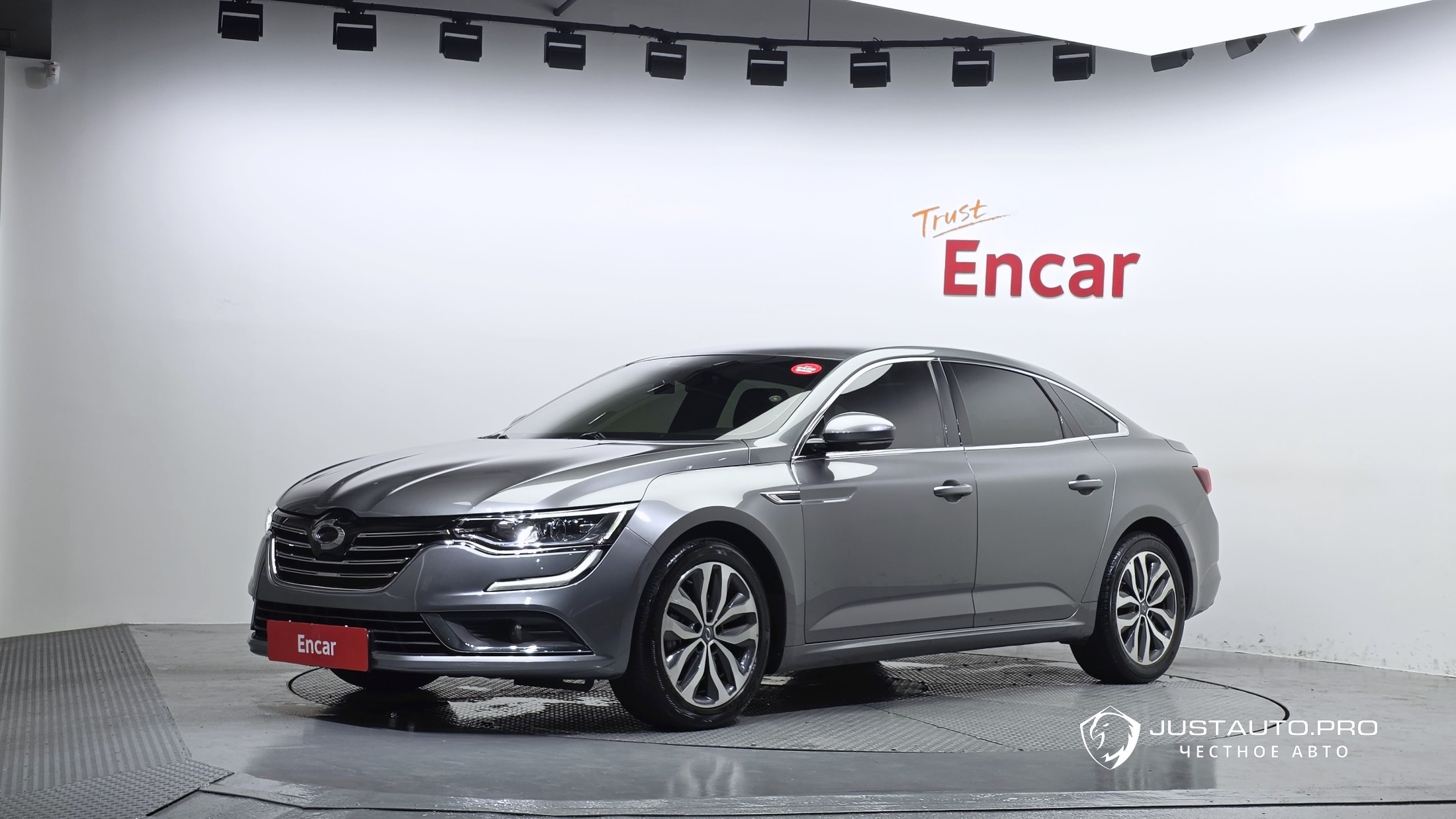 Автомобиль Renault-KoreaSamsung SM6
