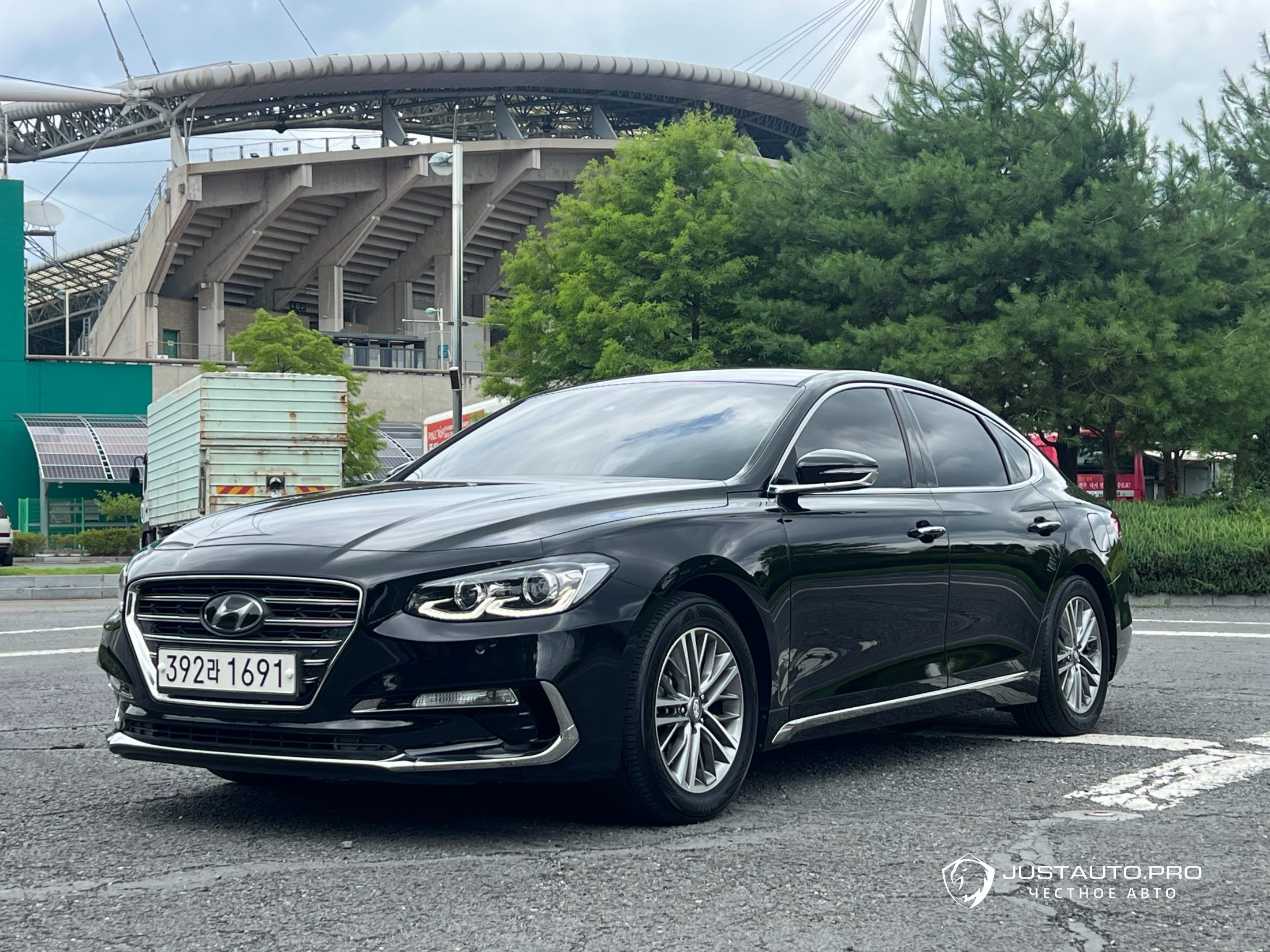 Автомобиль Hyundai Grandeur