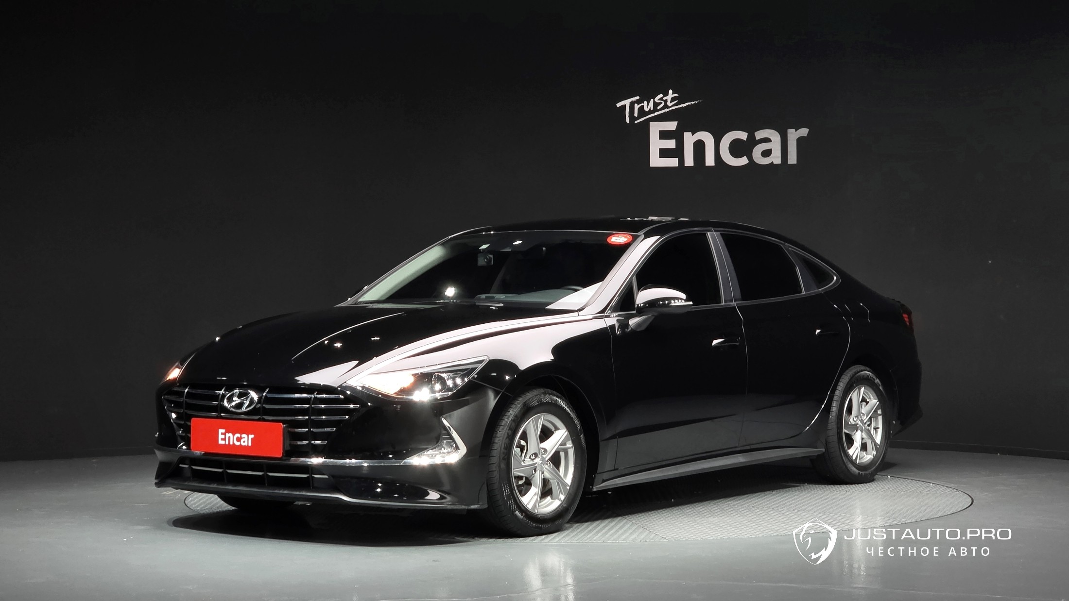 Автомобиль Hyundai Sonata