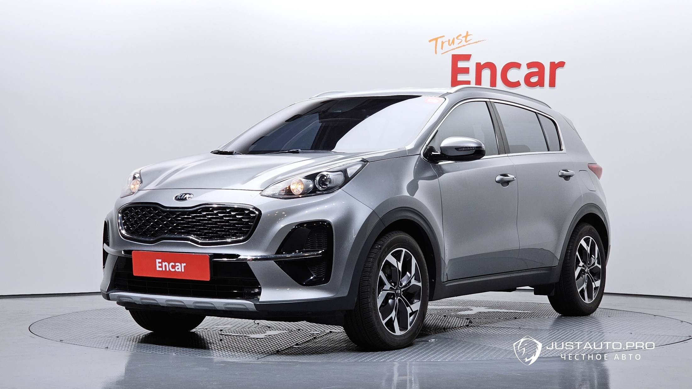 Автомобиль Kia Sportage