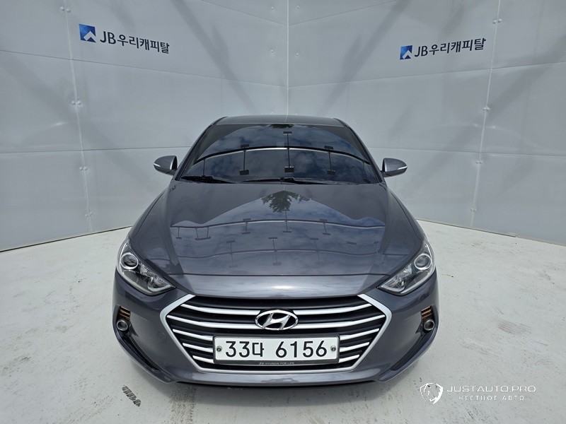 Автомобиль Hyundai AVANTE