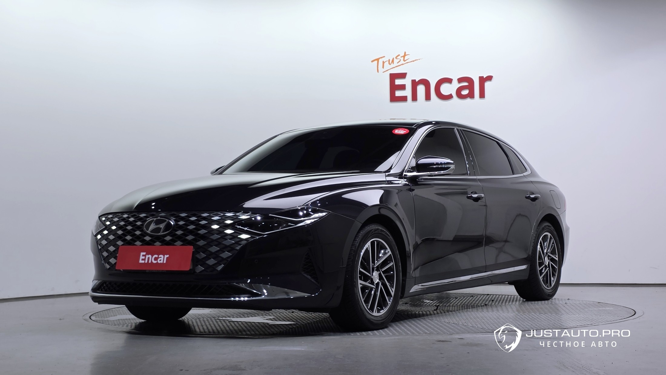 Автомобиль Hyundai Grandeur