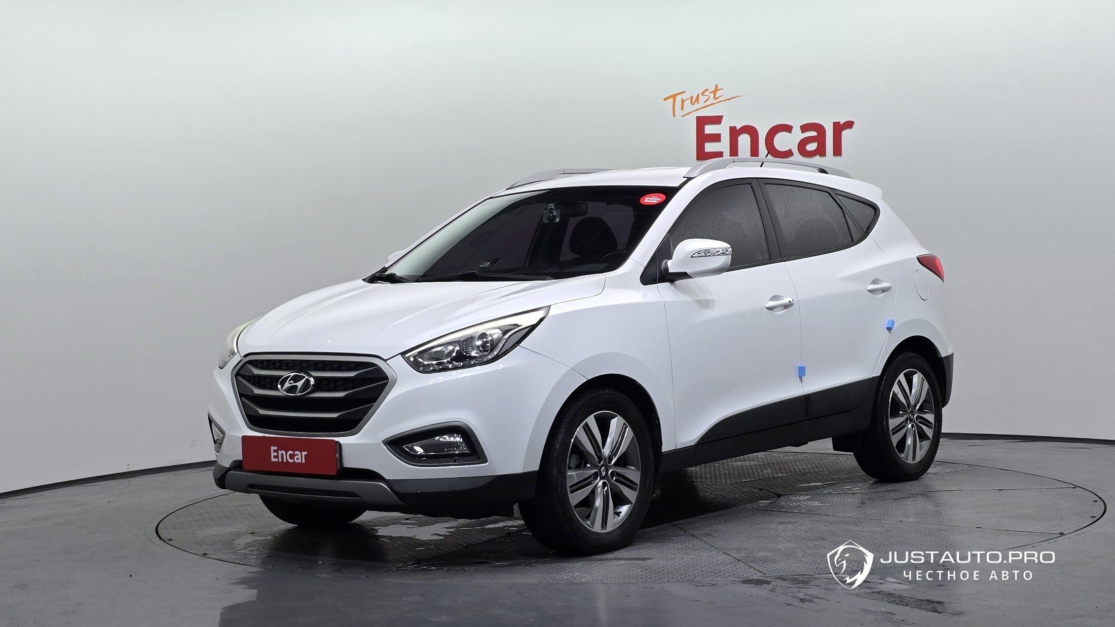 Автомобиль Hyundai Tucson