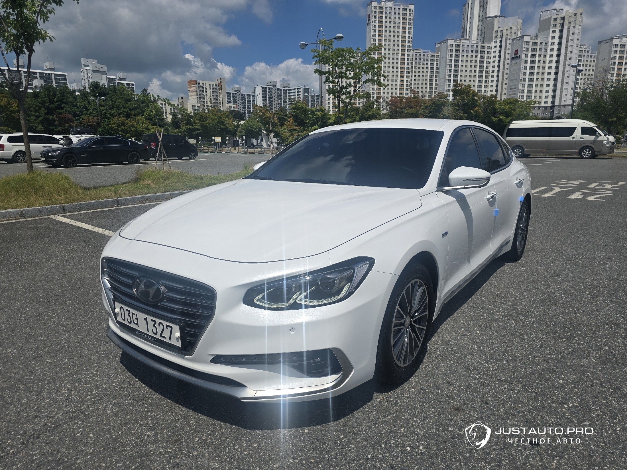 Автомобиль Hyundai Grandeur