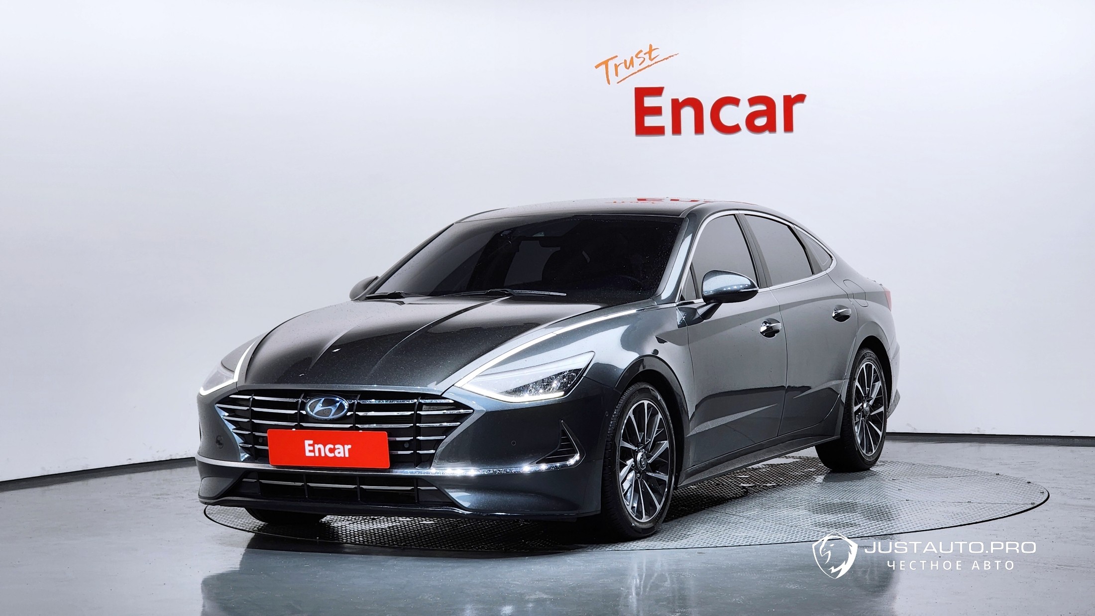Автомобиль Hyundai Sonata