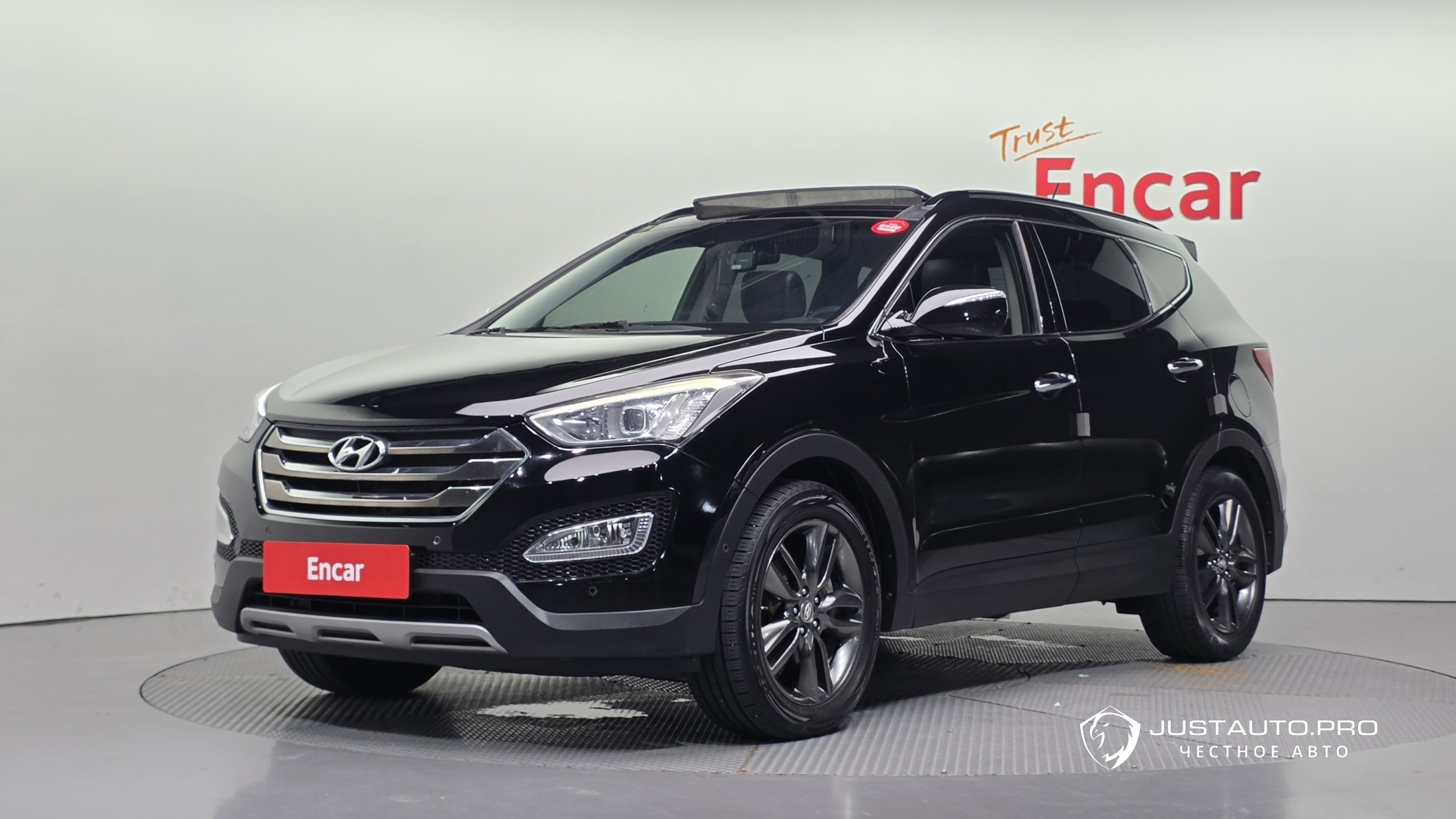 Автомобиль Hyundai Santafe