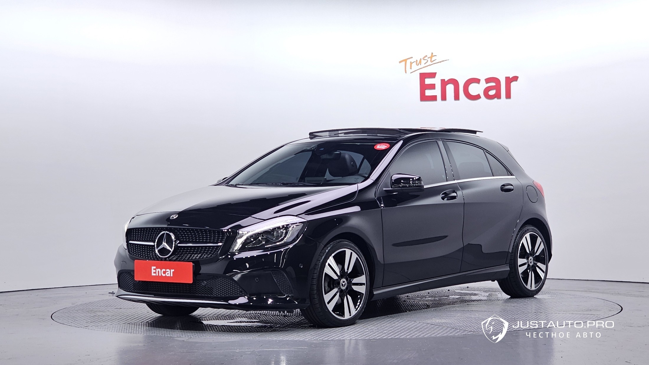 Автомобиль Mercedes-Benz A-Class