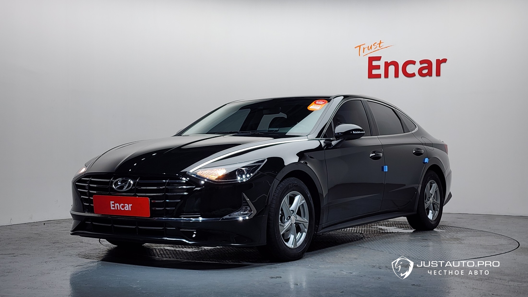 Автомобиль Hyundai Sonata