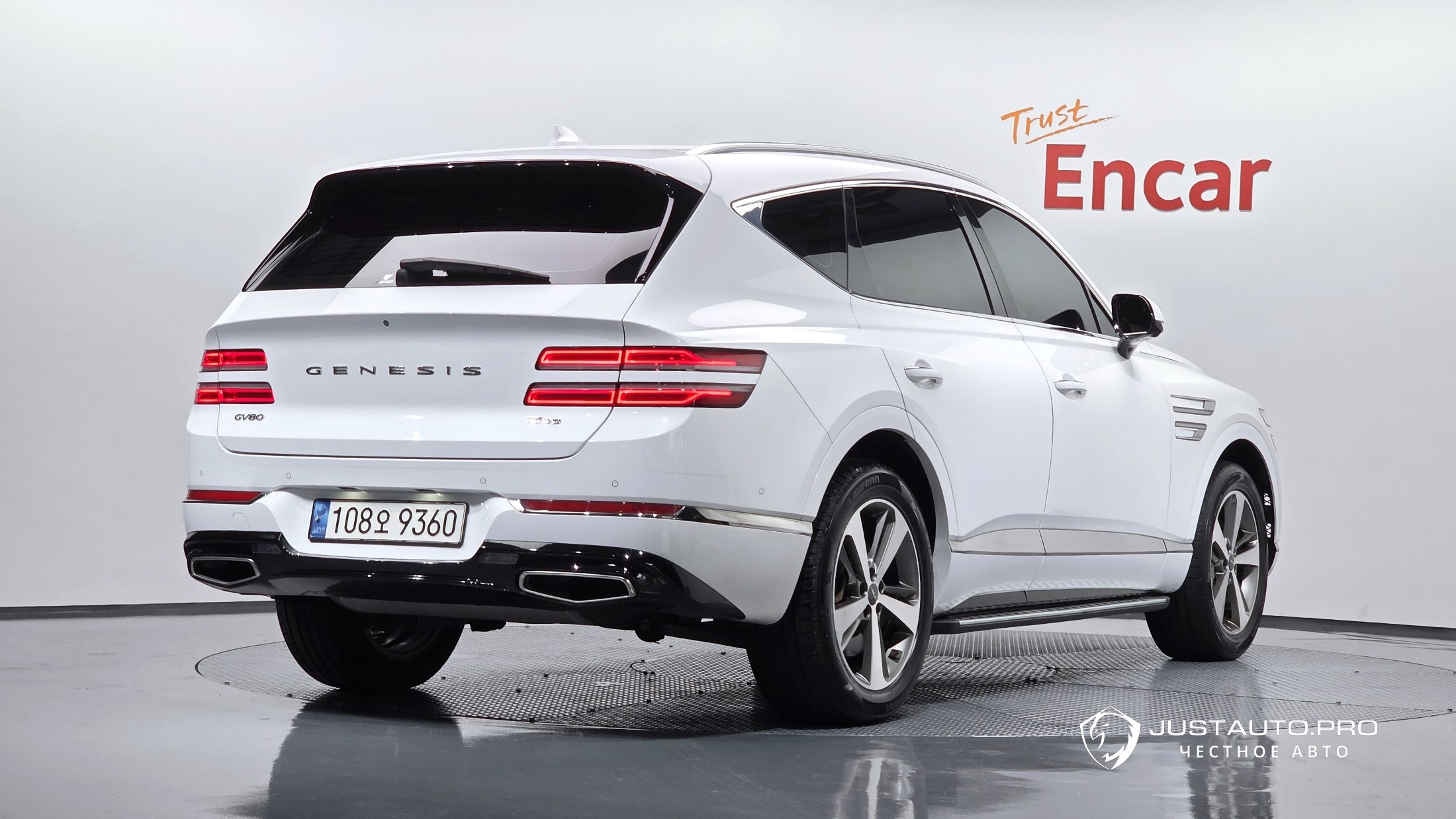 Автомобиль Genesis GV80